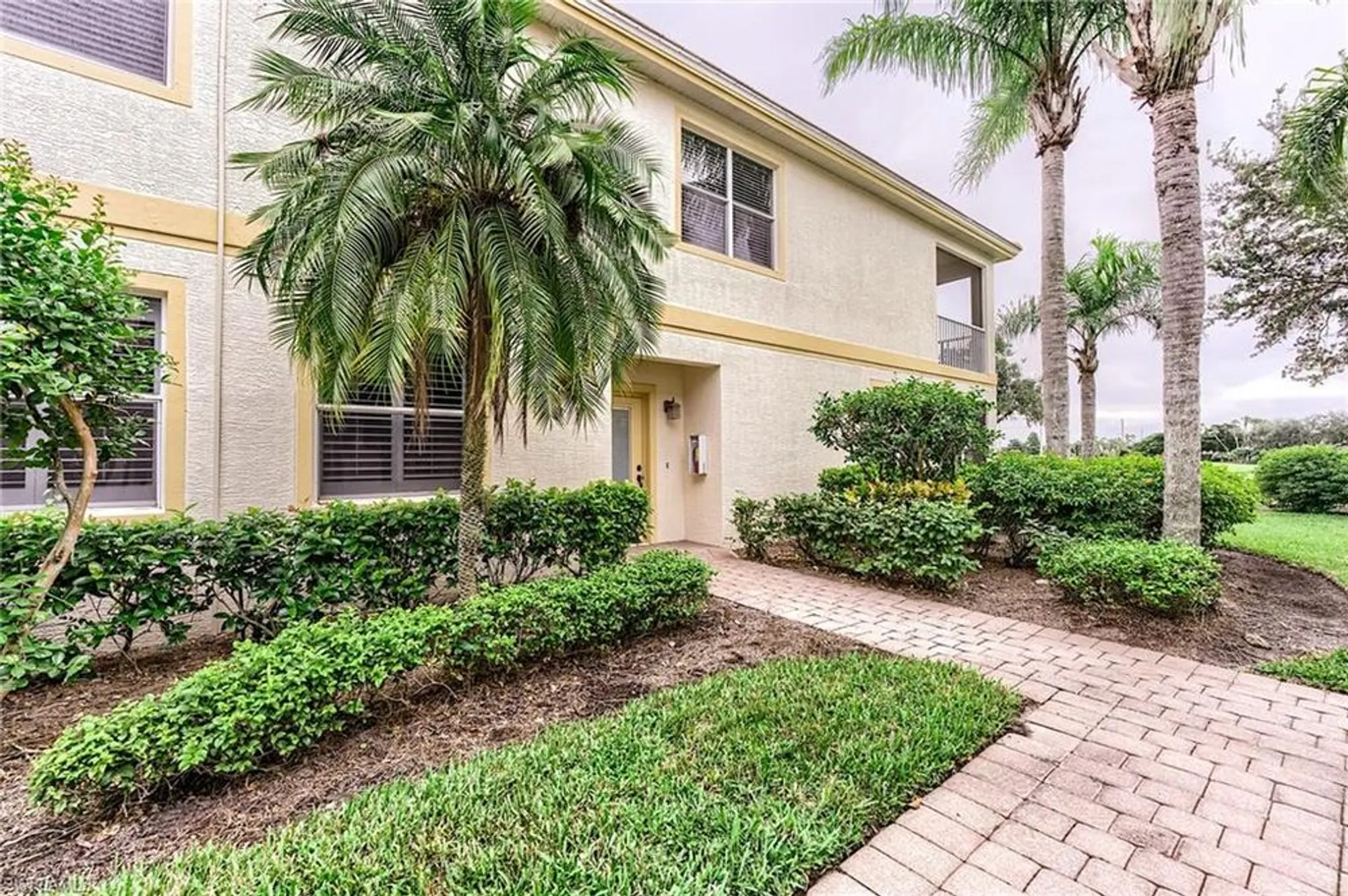 Property Slideshow image 48 of 50 | 3010 meandering way apt 102, Fort Myers, FL, 33905