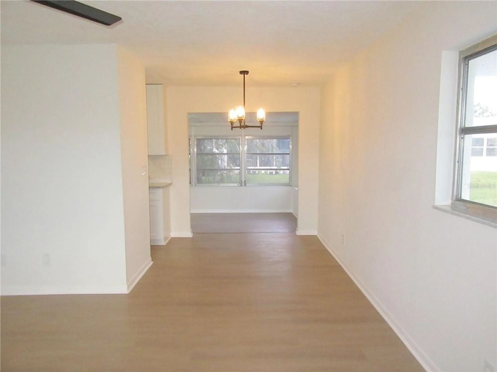 Property Slideshow image 9 of 43 | 4517 100th ave, Pinellas Park, FL, 33782