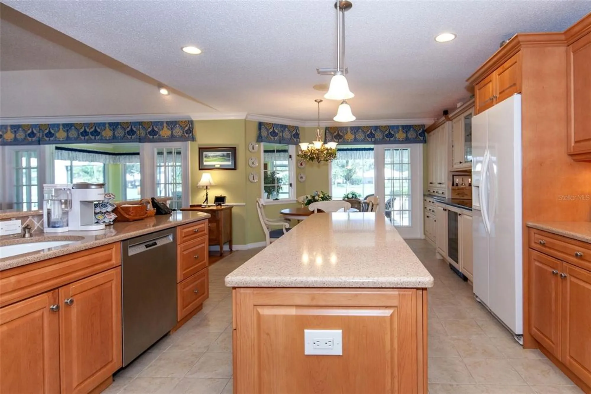 Property Slideshow image 23 of 77 | 810 carnoustie dr, Venice, FL, 34293