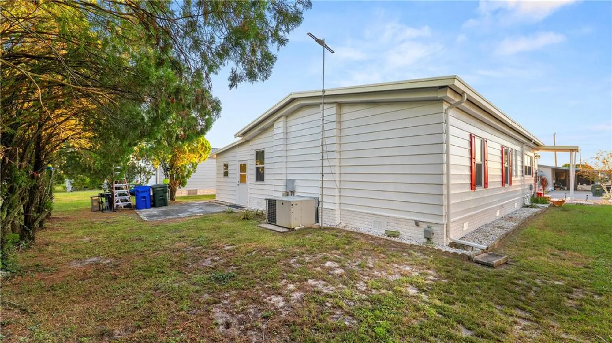 Property Slideshow image 6 of 47 | 5027 forest crest dr, Lakeland, FL, 33810