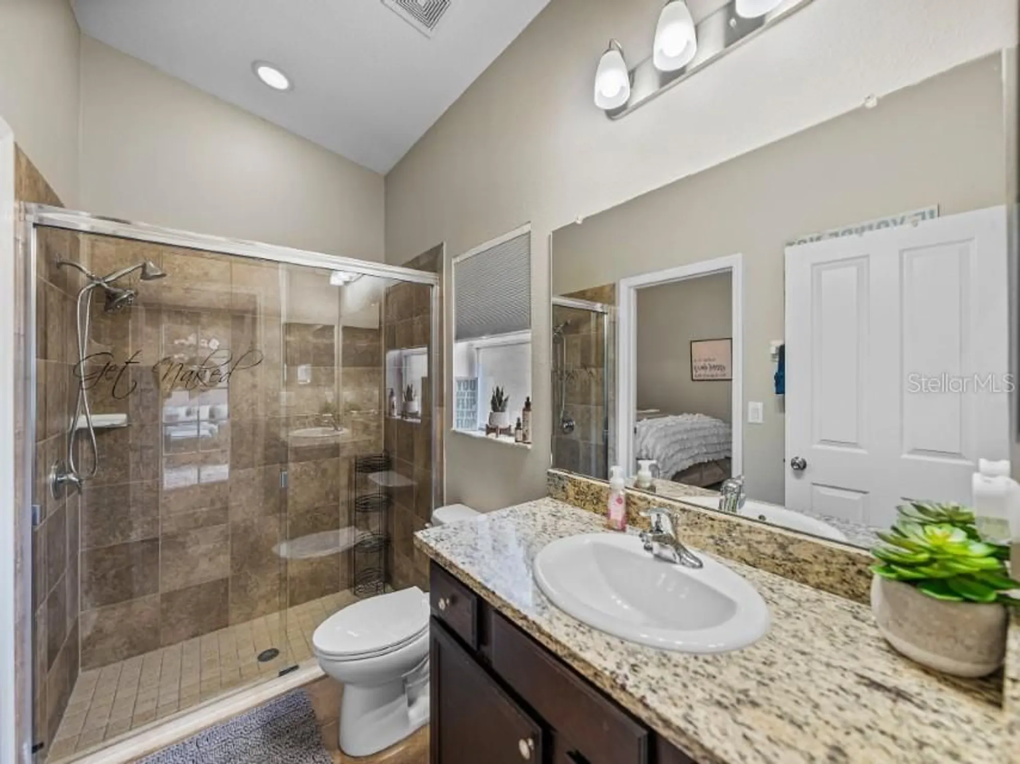 Property Slideshow image 32 of 59 | 13302 trailing moss dr, Dade City, FL, 33525