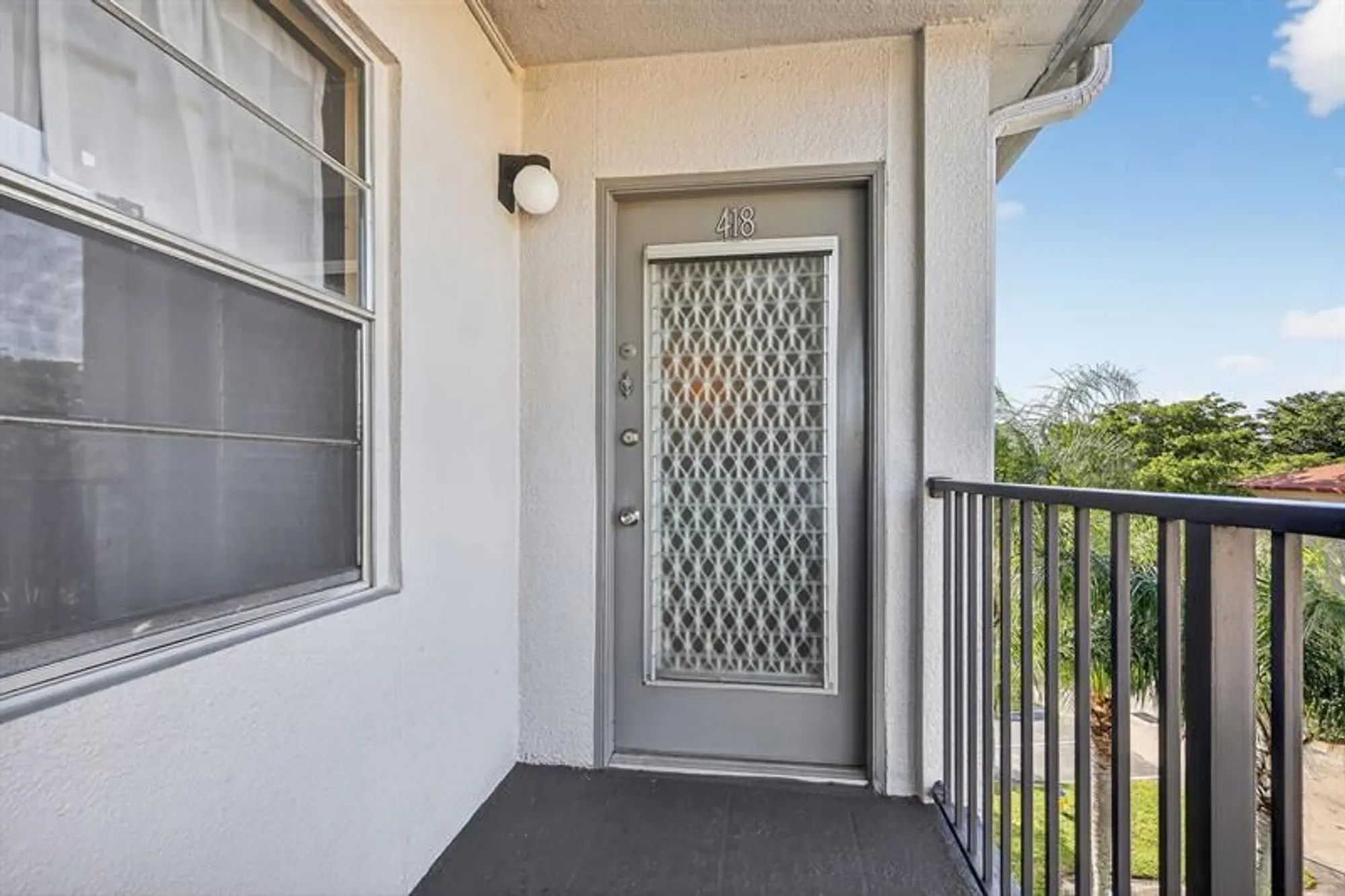 Property Slideshow image 4 of 23 | 101 sw 132nd way j418, Pembroke Pines, FL, 33027