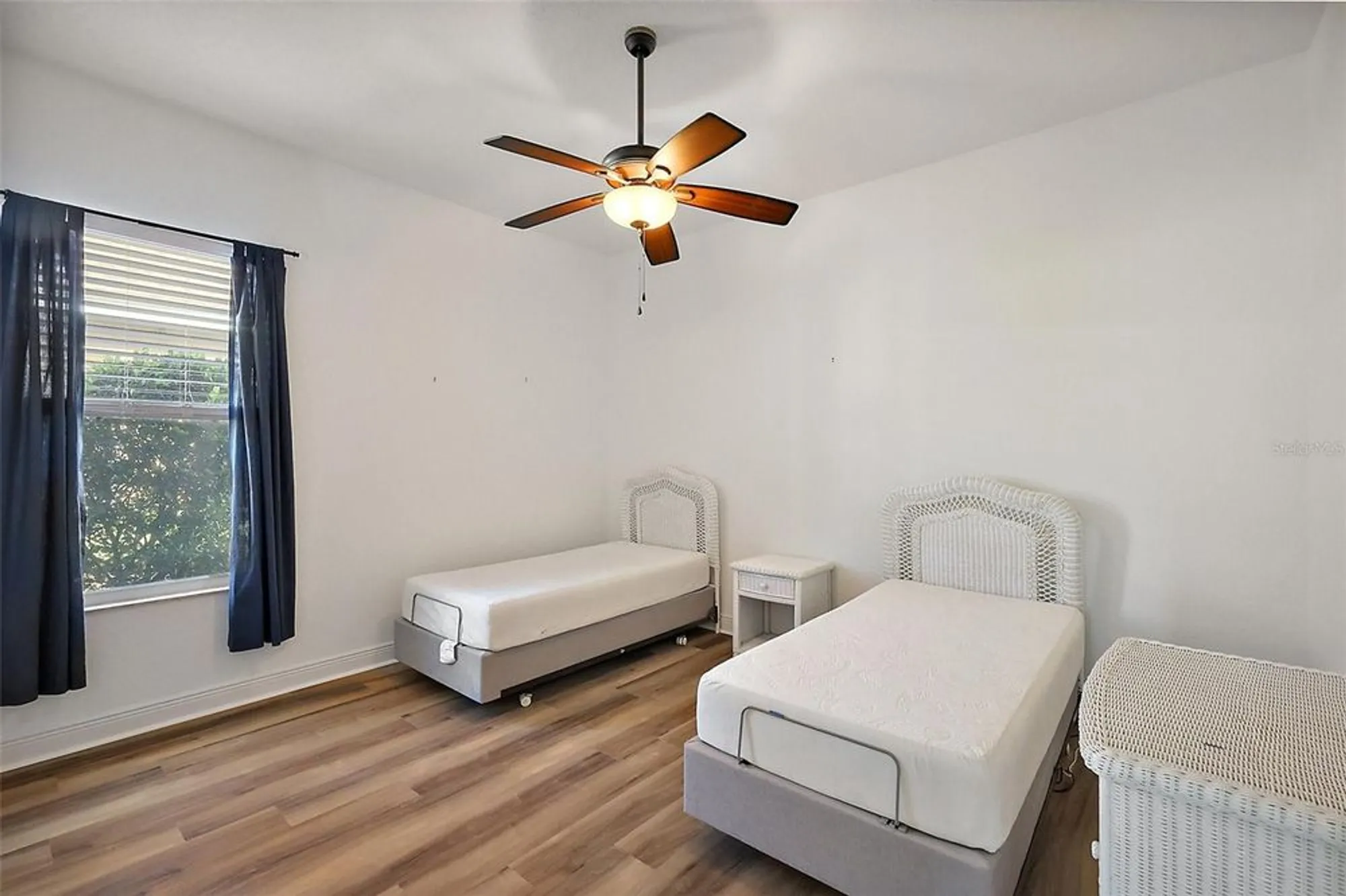 Property Slideshow image 35 of 70 | 10173 lake miona way, Oxford, FL, 34484