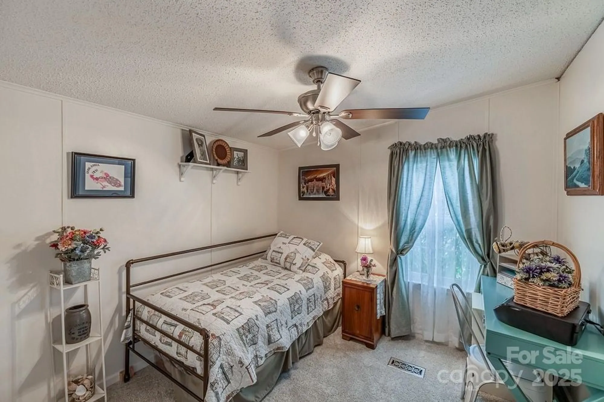 Property Slideshow image 33 of 43 | 445 riverwind dr, Hendersonville, NC, 28739