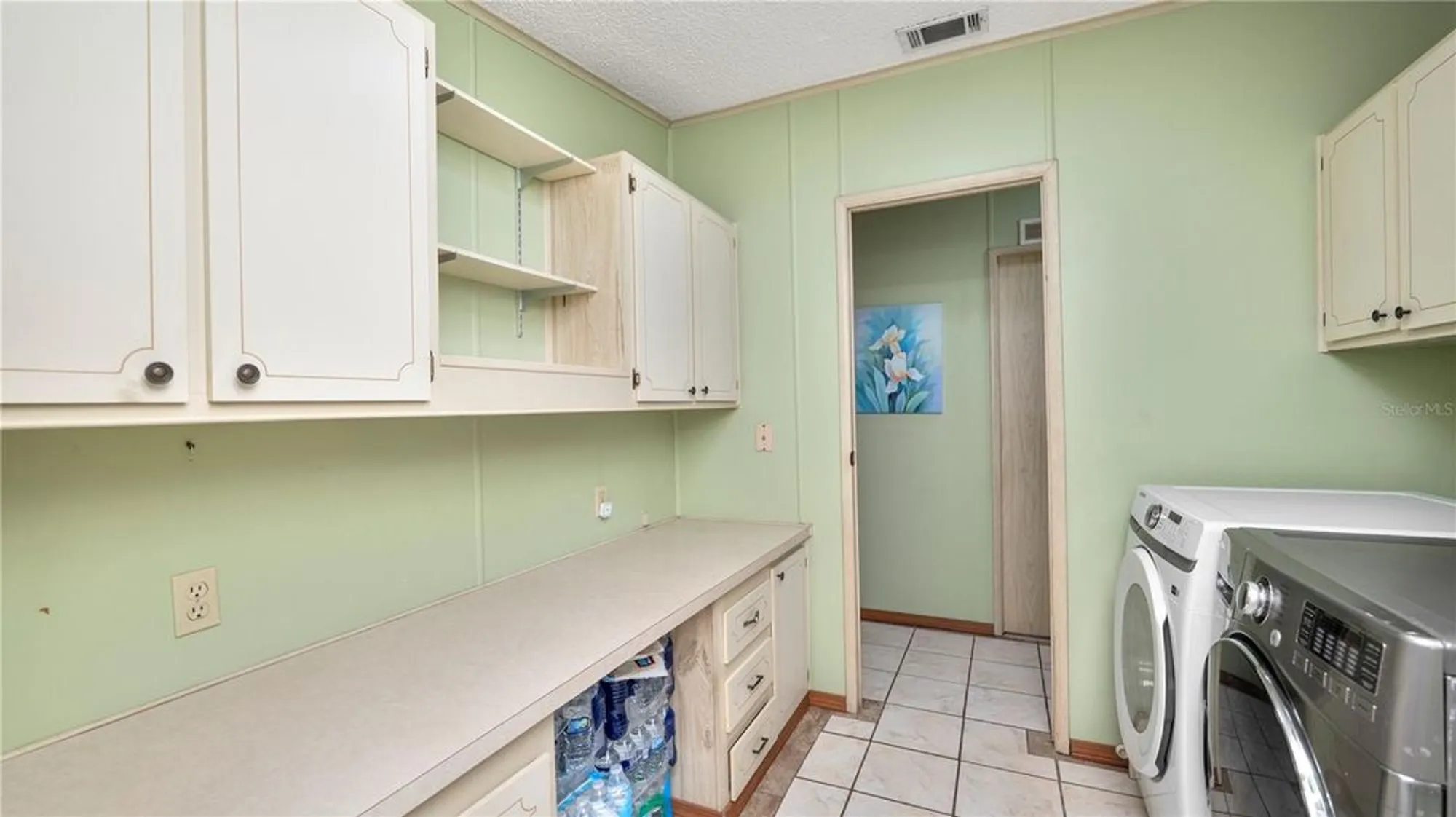 Property Slideshow image 35 of 47 | 5027 forest crest dr, Lakeland, FL, 33810