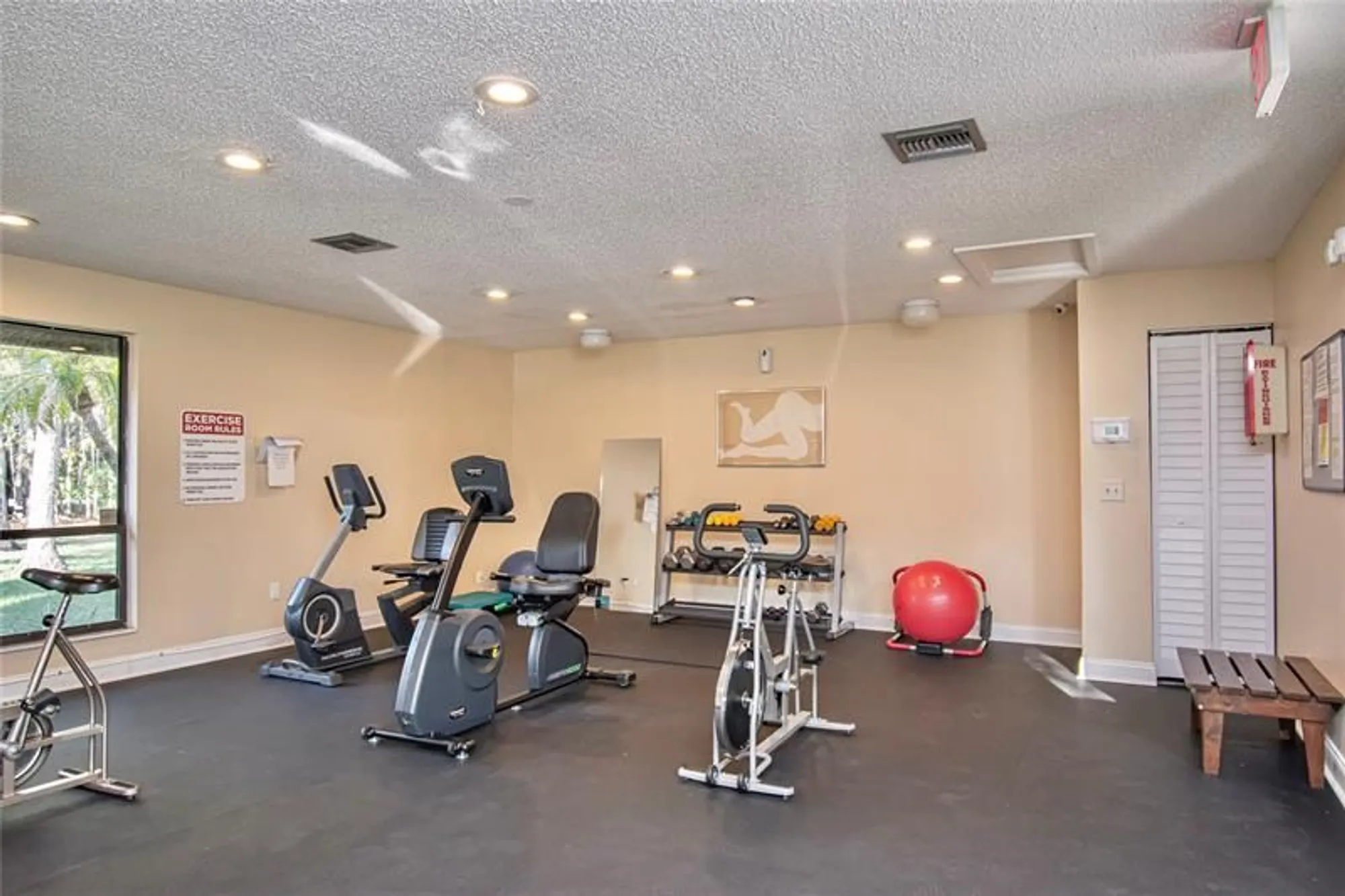 Property Slideshow image 50 of 64 | 381 ottawa ct, Royal Palm Beach, FL, 33411
