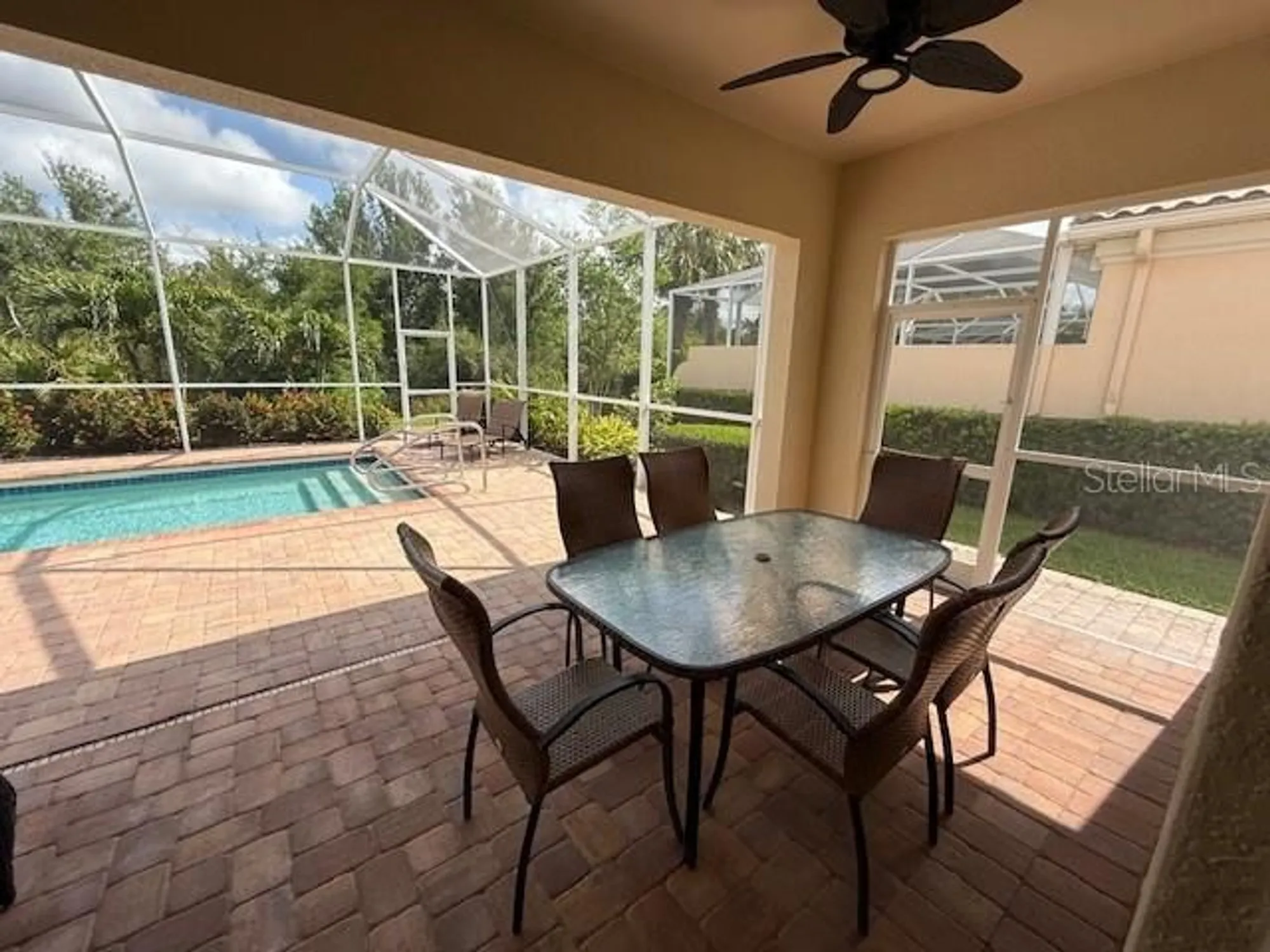 Property Slideshow image 33 of 56 | 5962 roseto pl, Sarasota, FL, 34238