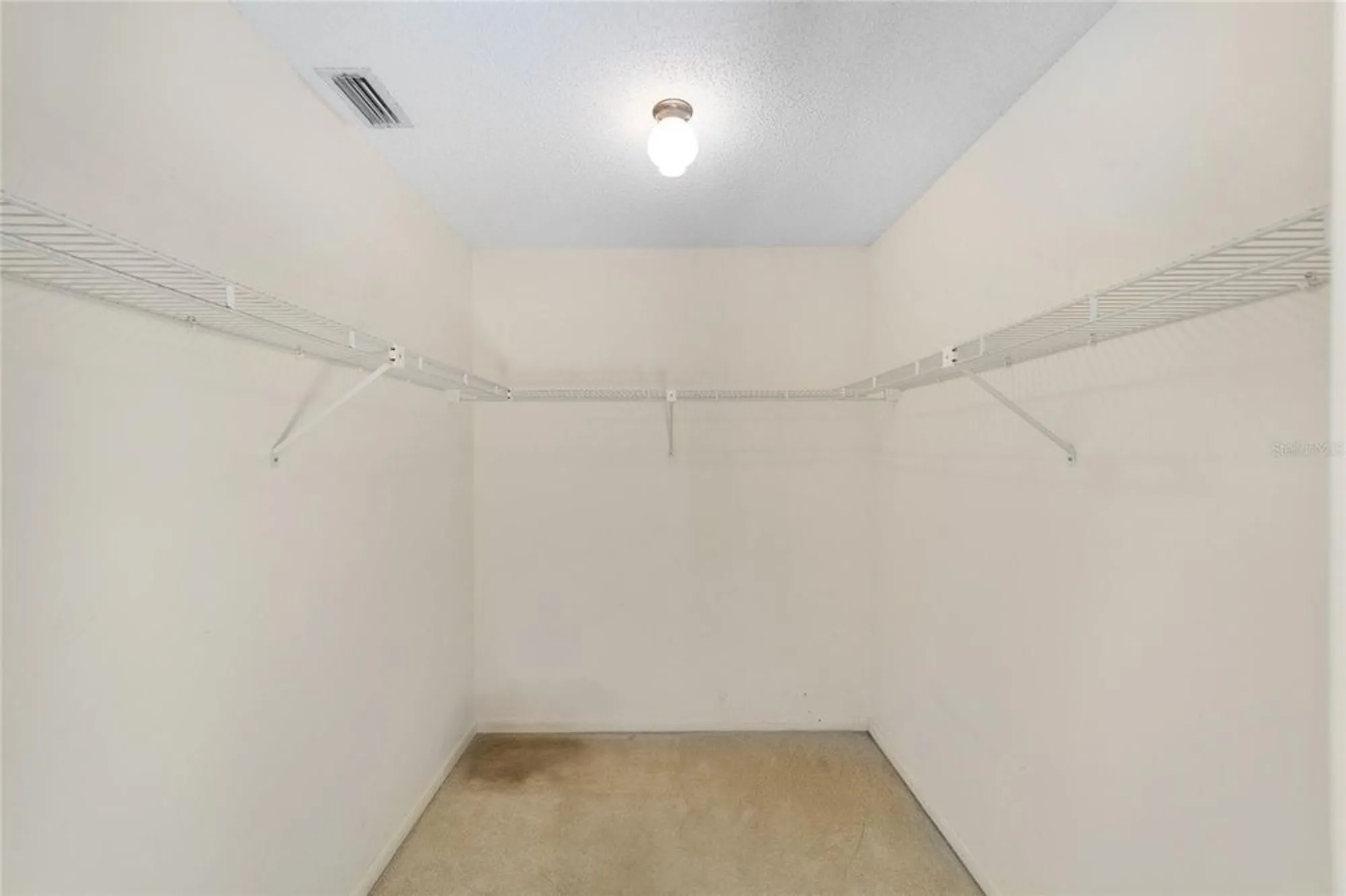 Property Slideshow image 27 of 38 | 9371 sw 82nd ter e, Ocala, FL, 34481