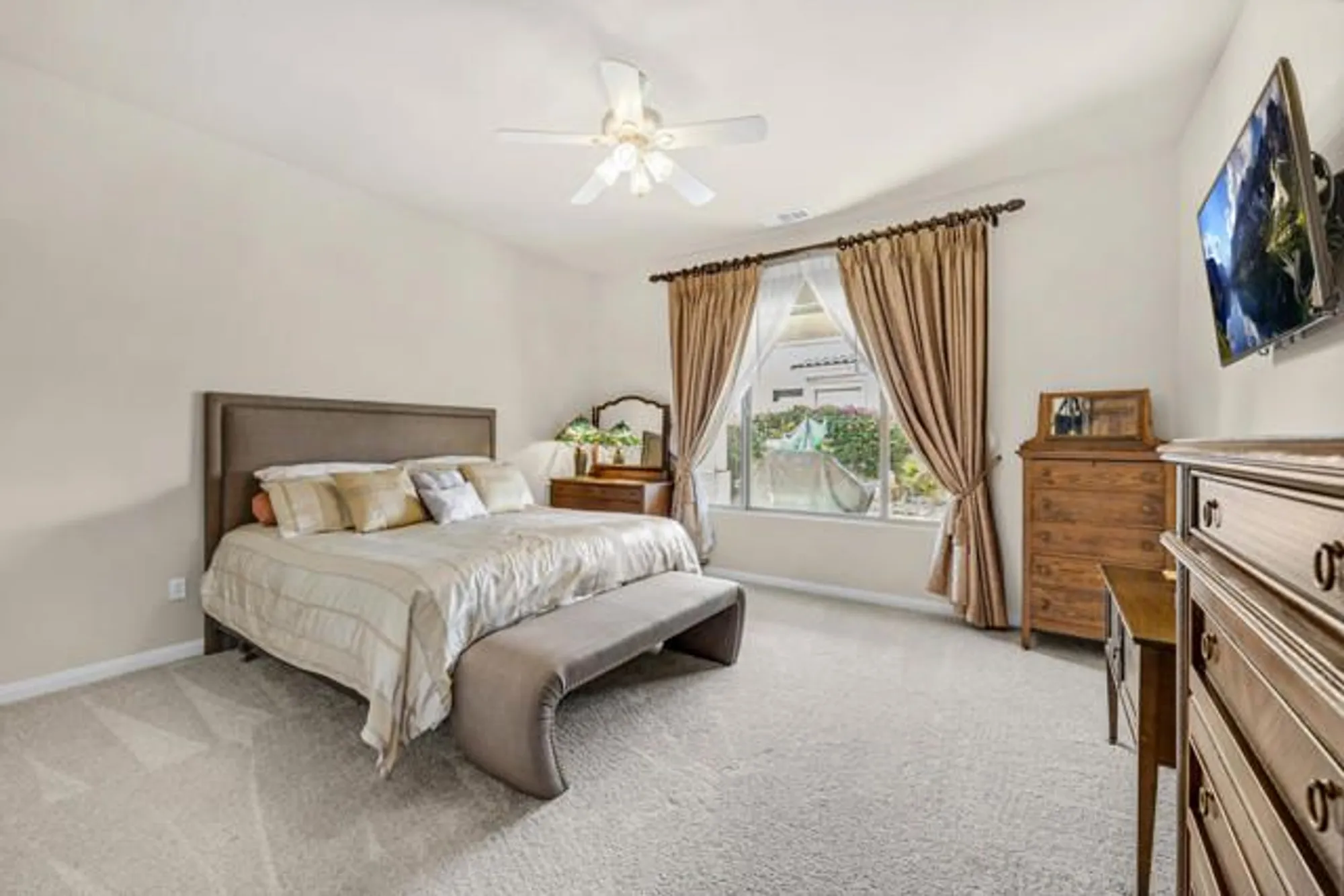 Property Slideshow image 12 of 44 | 81566 avenida sombra, Indio, CA, 92203