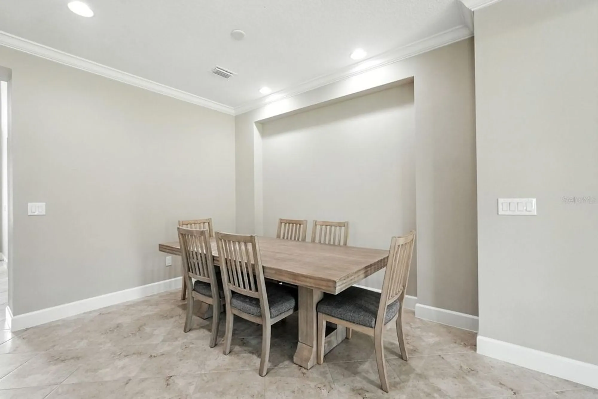 Property Slideshow image 20 of 54 | 553 hang loose way, Daytona Beach, FL, 32124