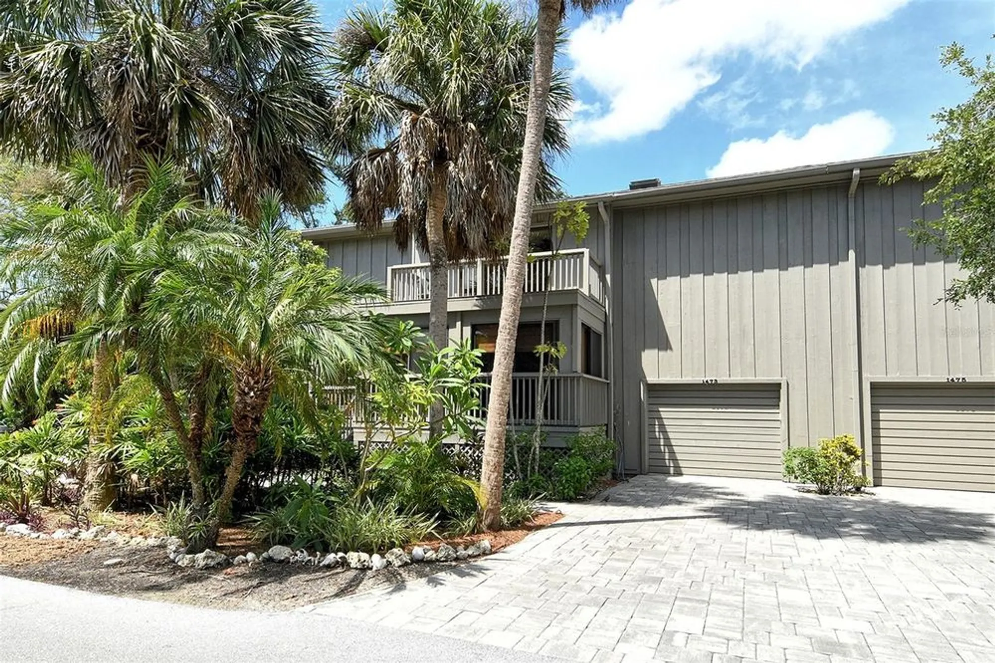 Property Slideshow image 4 of 84 | 1473 landings cir # 44, Sarasota, FL, 34231