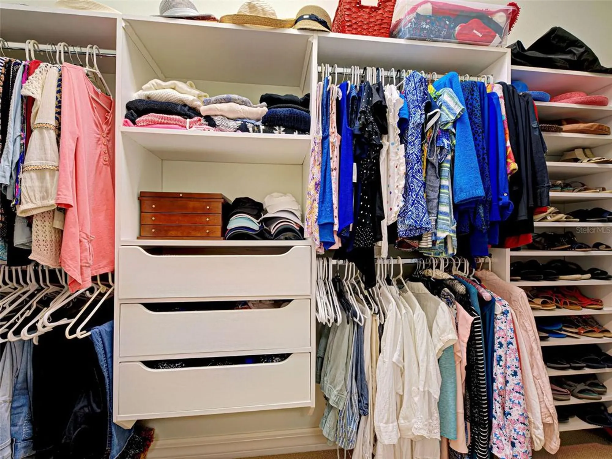 Property Slideshow image 36 of 66 | 431 tremingham way, Venice, FL, 34293