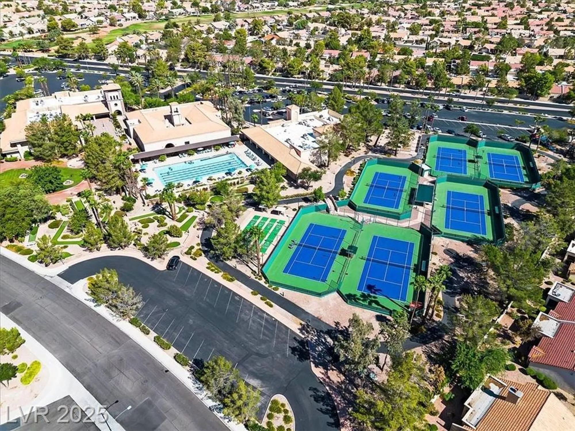 Property Slideshow image 32 of 35 | 2652 youngdale dr, Las Vegas, NV, 89134