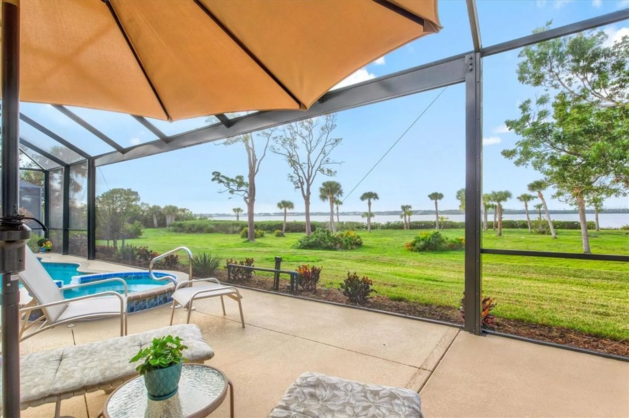 Property Slideshow image 39 of 91 | 14026 royal pointe dr, Port Charlotte, FL, 33953