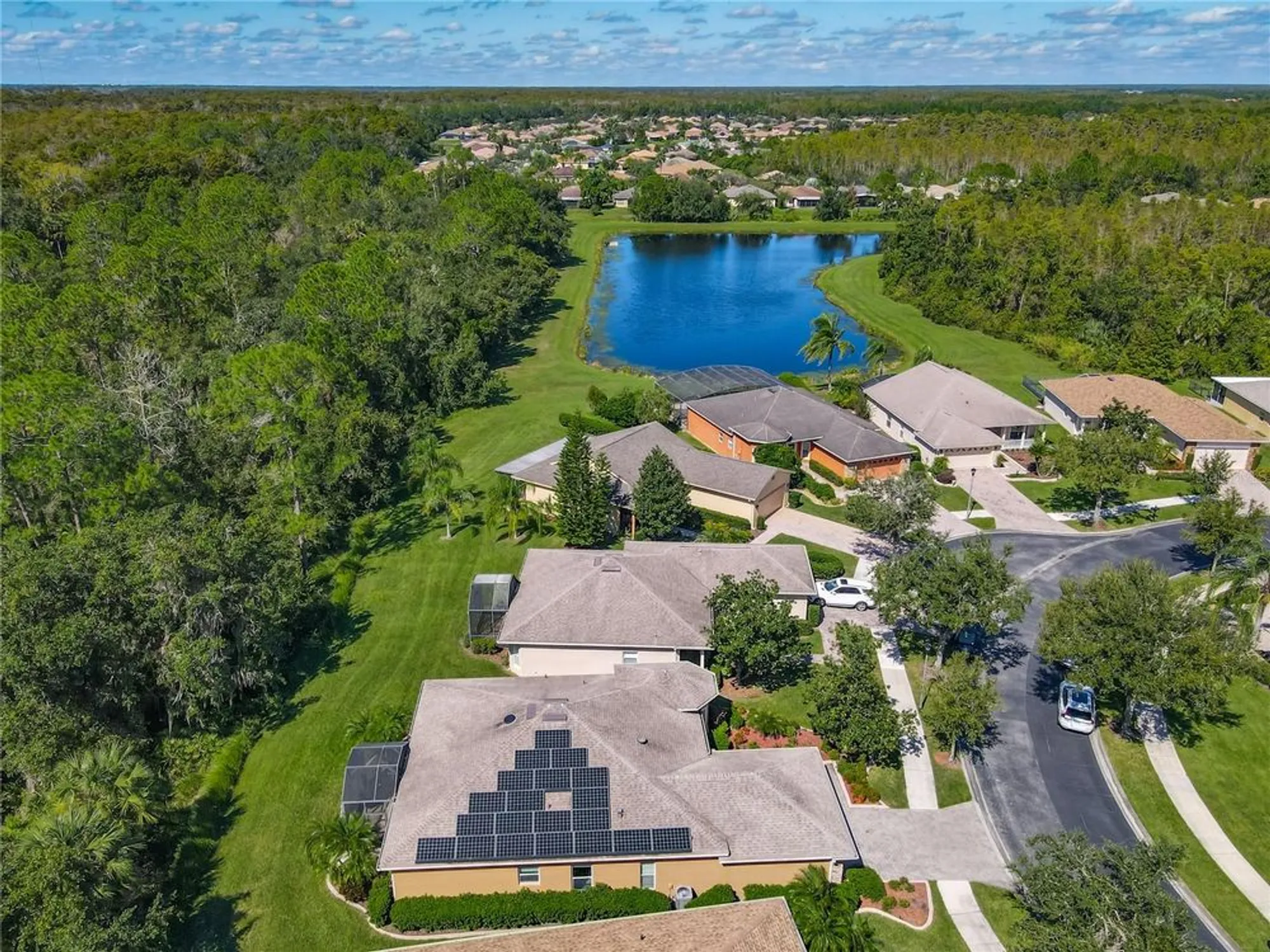 Property Slideshow image 44 of 76 | 680 portofino dr, Poinciana, FL, 34759