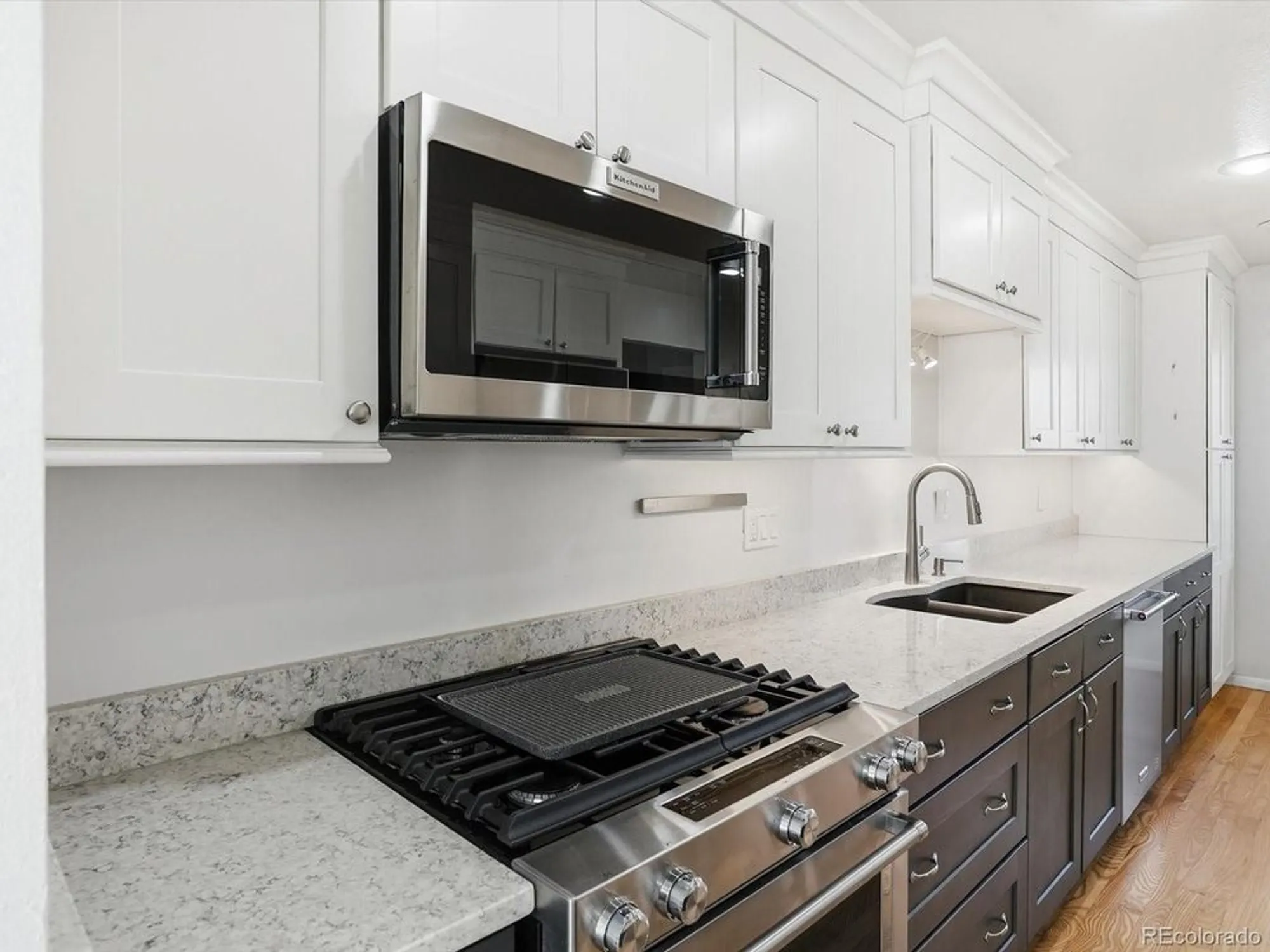 Property Slideshow image 9 of 38 | 7493 w cedar cir, Lakewood, CO, 80226