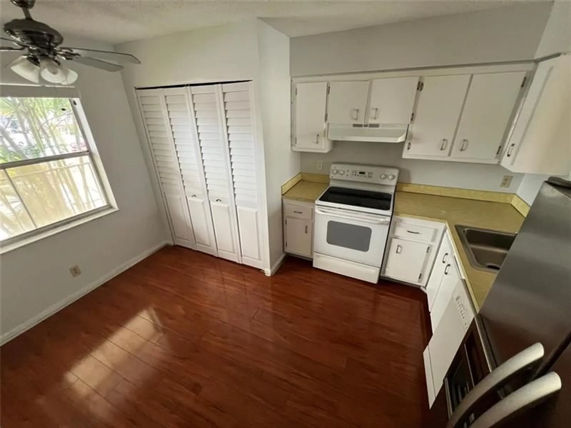Property Slideshow image 26 of 27 | 14747 cumberland dr apt 206, Delray Beach, FL, 33446