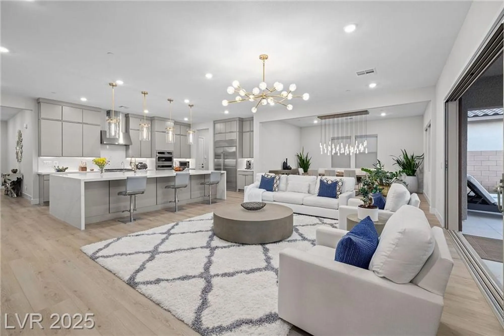 Property Slideshow image 12 of 63 | 351 tigullio ave, Henderson, NV, 89011