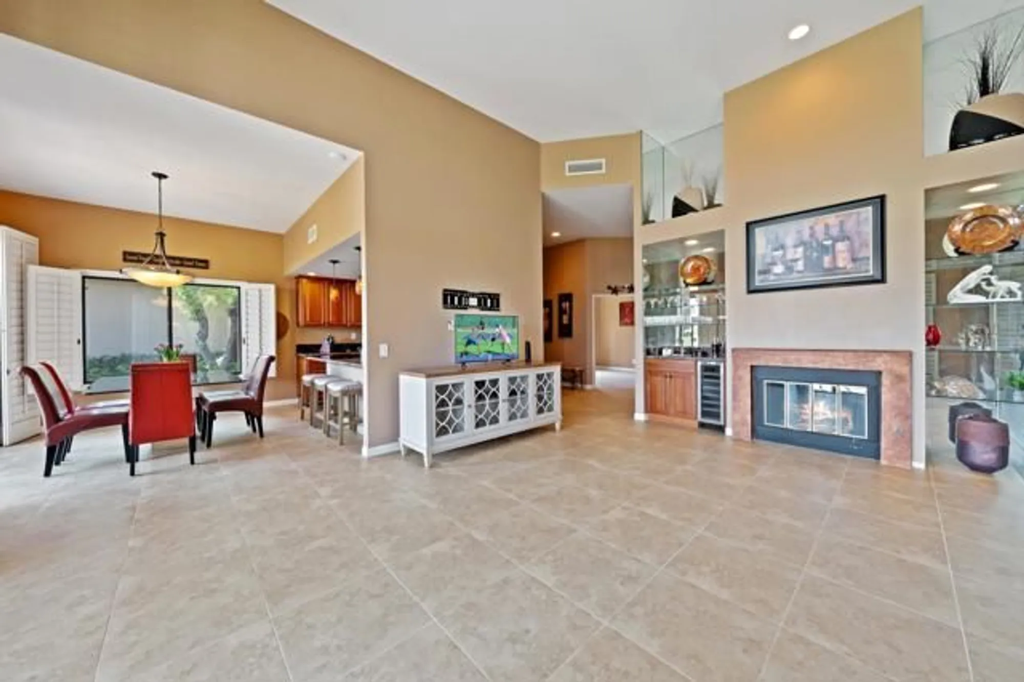 Property Slideshow image 16 of 36 | 80613 oak tree, La Quinta, CA, 92253