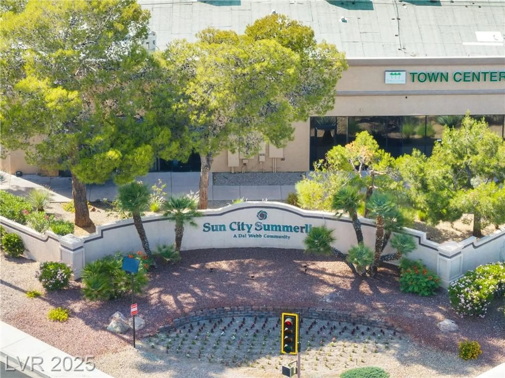 Property Slideshow image 27 of 44 | 8701 millsboro dr, Las Vegas, NV, 89134