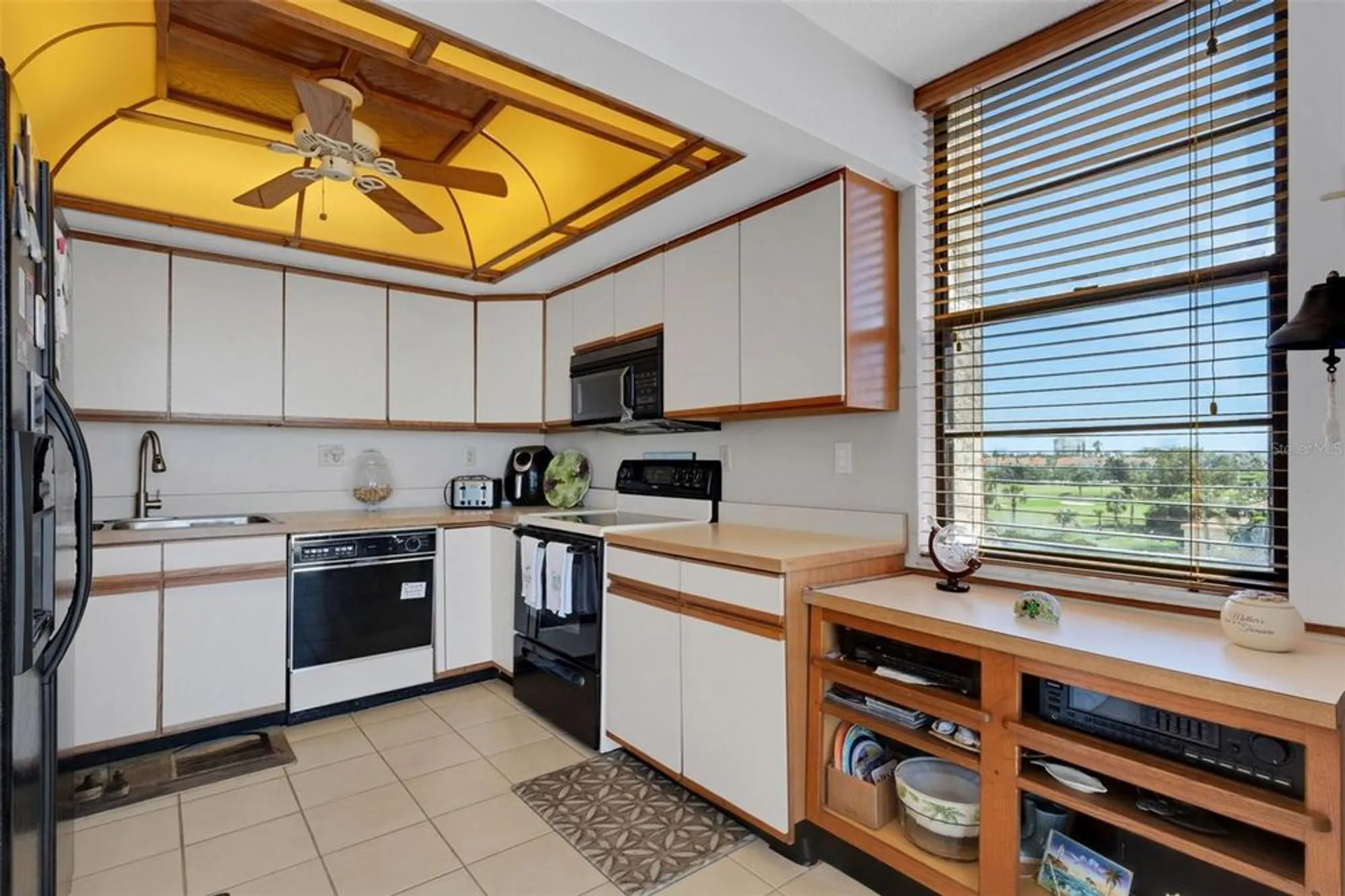 Property Slideshow image 35 of 42 | 6145 sun blvd apt 506, St Petersburg, FL, 33715