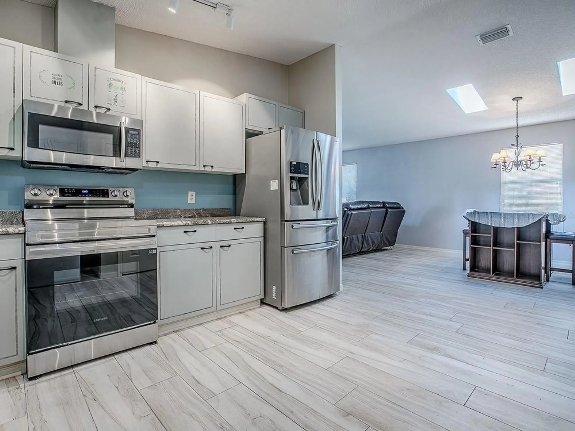 Property Slideshow image 7 of 44 | 1133 del toro dr, The Villages, FL, 32159