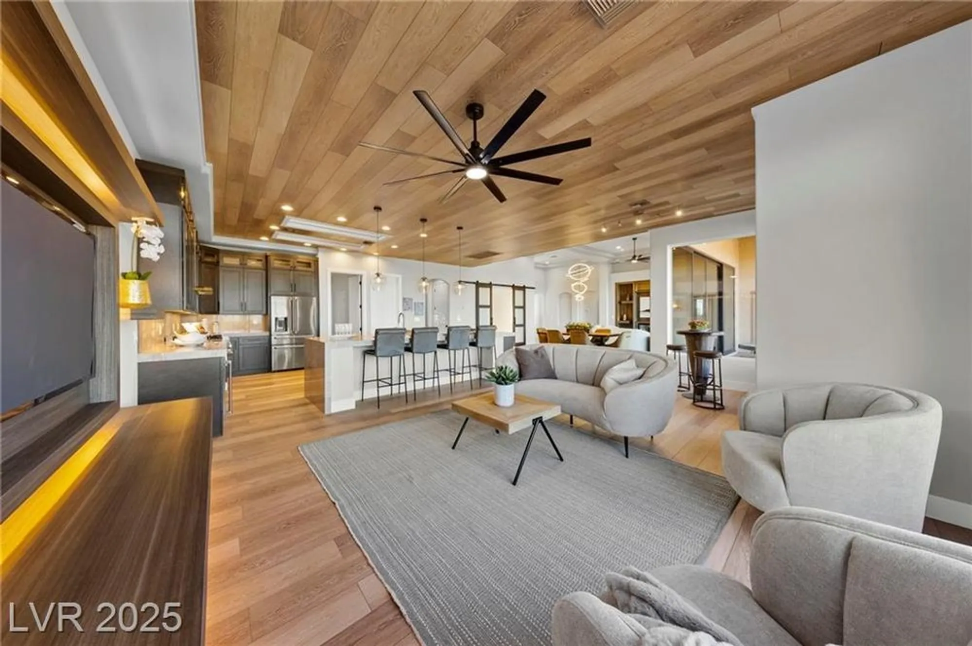 Property Slideshow image 4 of 56 | 2548 faiss dr, Las Vegas, NV, 89134