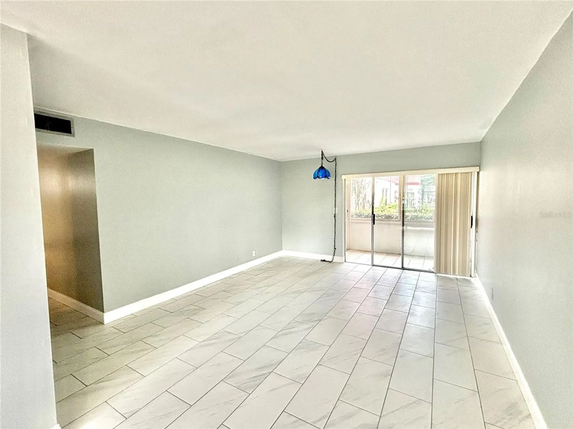 Property Slideshow image 9 of 25 | 24 golfs edge a, West Palm Beach, FL, 33417