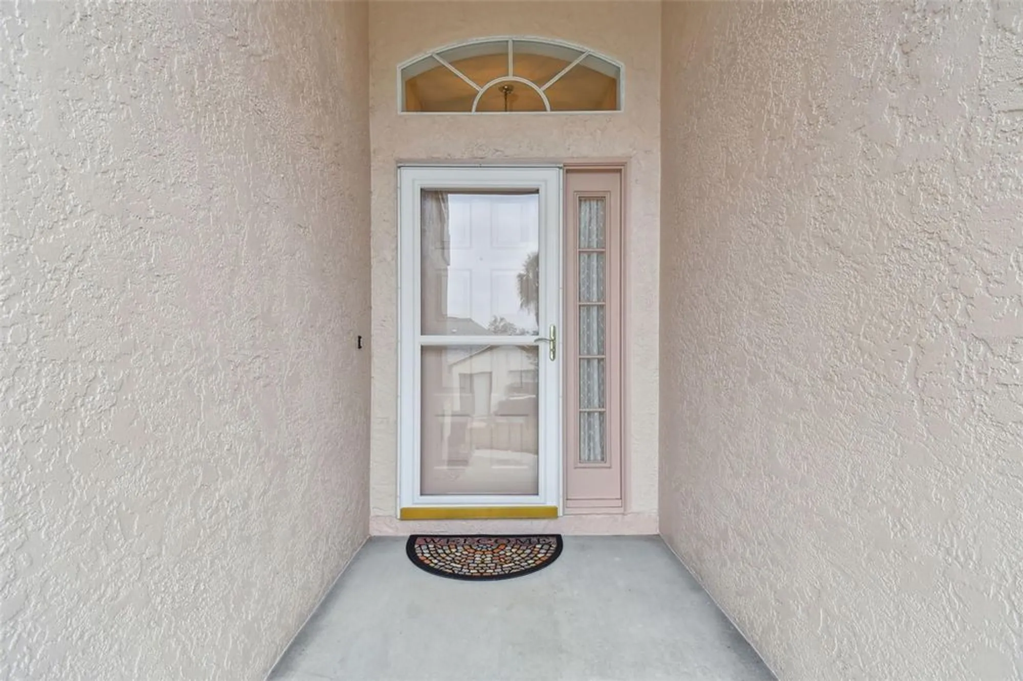Property Slideshow image 7 of 38 | 1700 highland club ct, Palm Harbor, FL, 34684