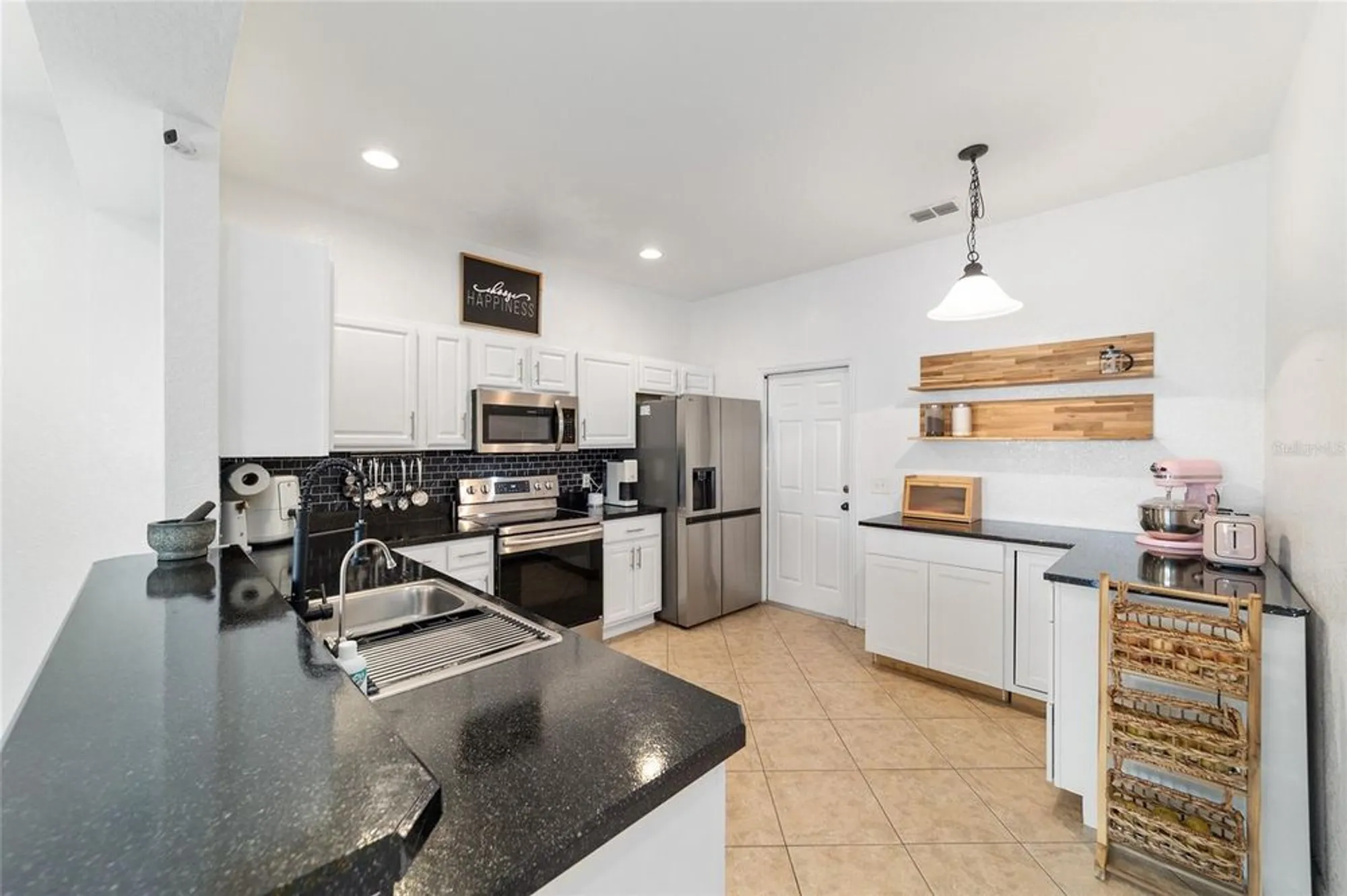 Property Slideshow image 32 of 76 | 5094 ne 122nd blvd, Oxford, FL, 34484