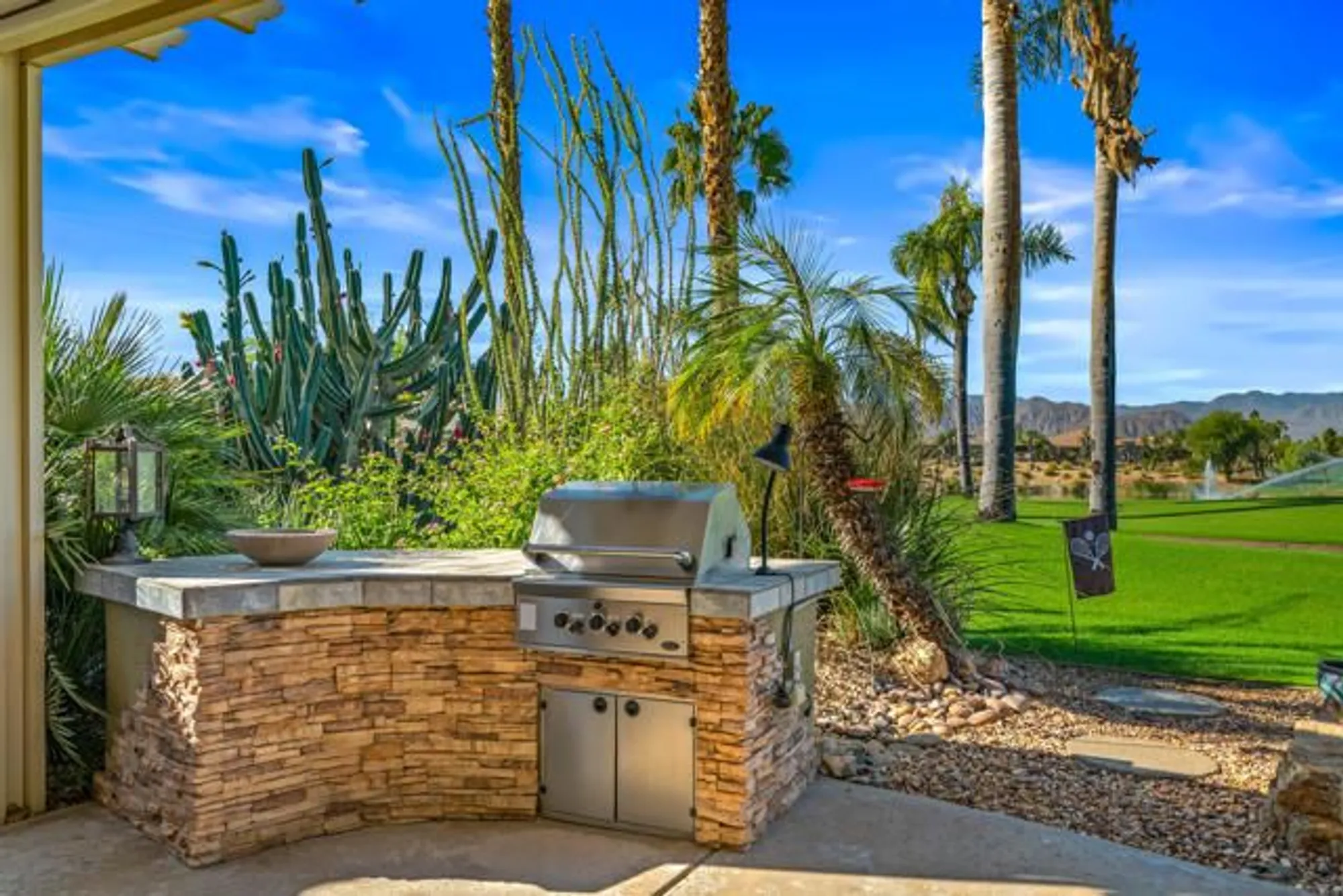 Property Slideshow image 48 of 73 | 44327 royal lytham dr, Indio, CA, 92201