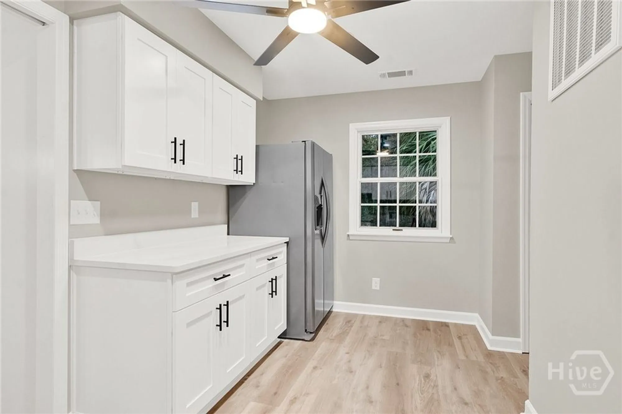 Property Slideshow image 18 of 54 | 5 fletcher ln, Savannah, GA, 31411