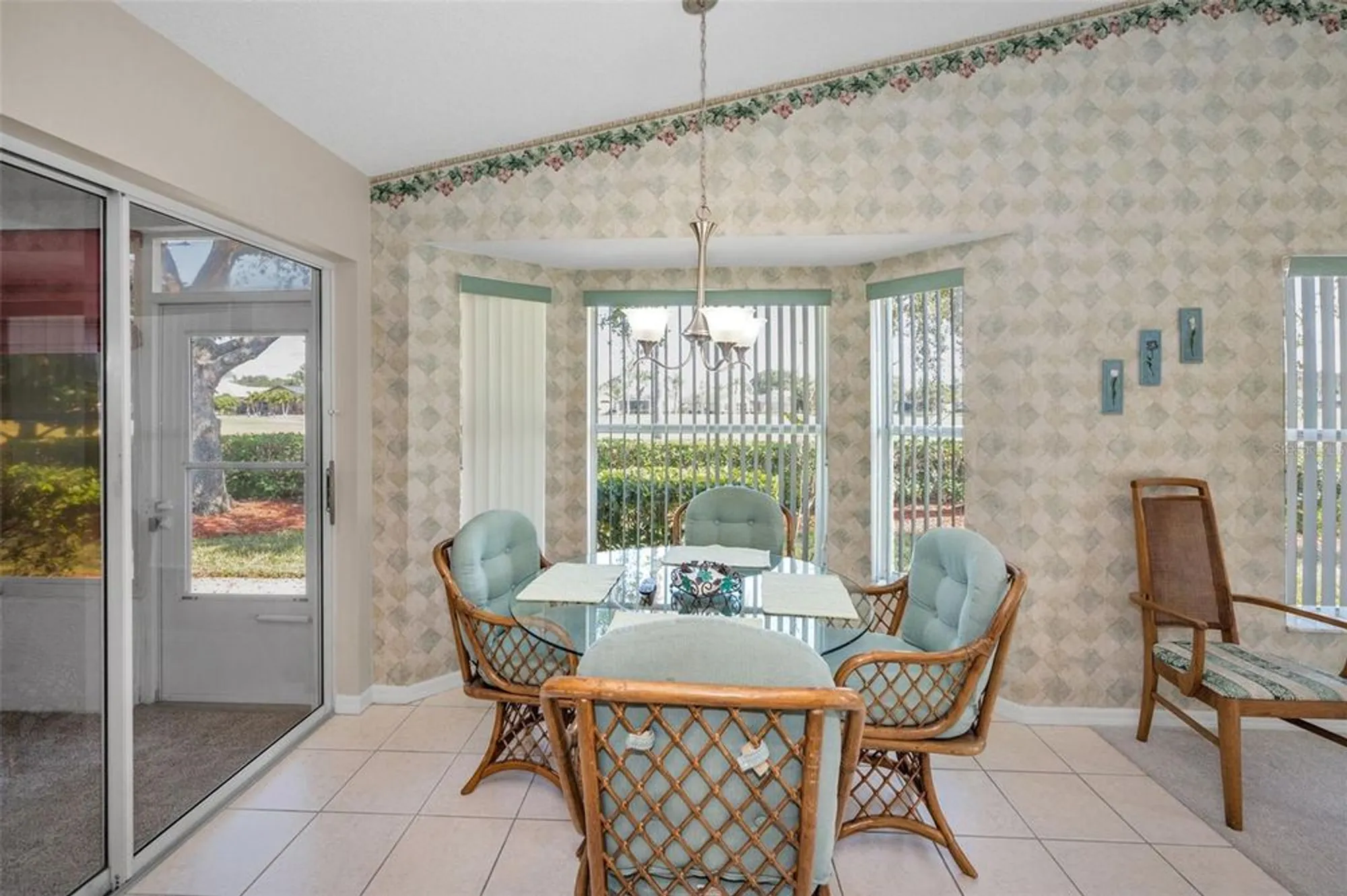 Property Slideshow image 24 of 100 | 1136 almondwood dr, Trinity, FL, 34655