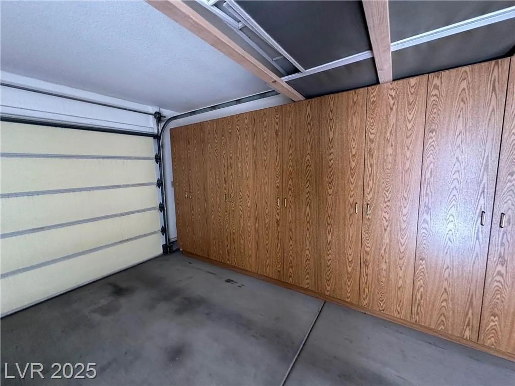 Property Slideshow image 24 of 27 | 3032 hidden treasure dr, Las Vegas, NV, 89134