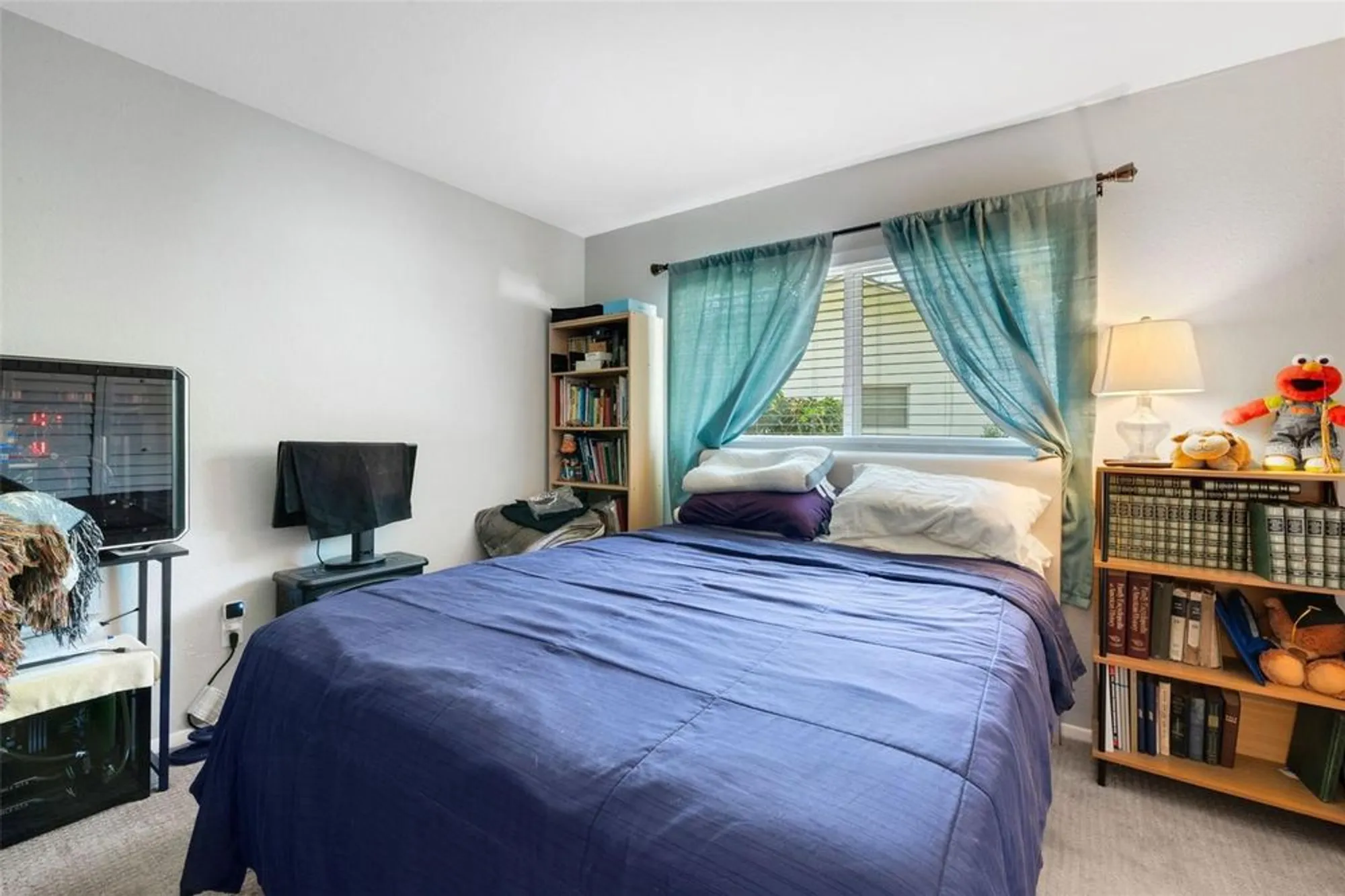 Property Slideshow image 20 of 39 | 1632 heather pl, Palm Harbor, FL, 34684