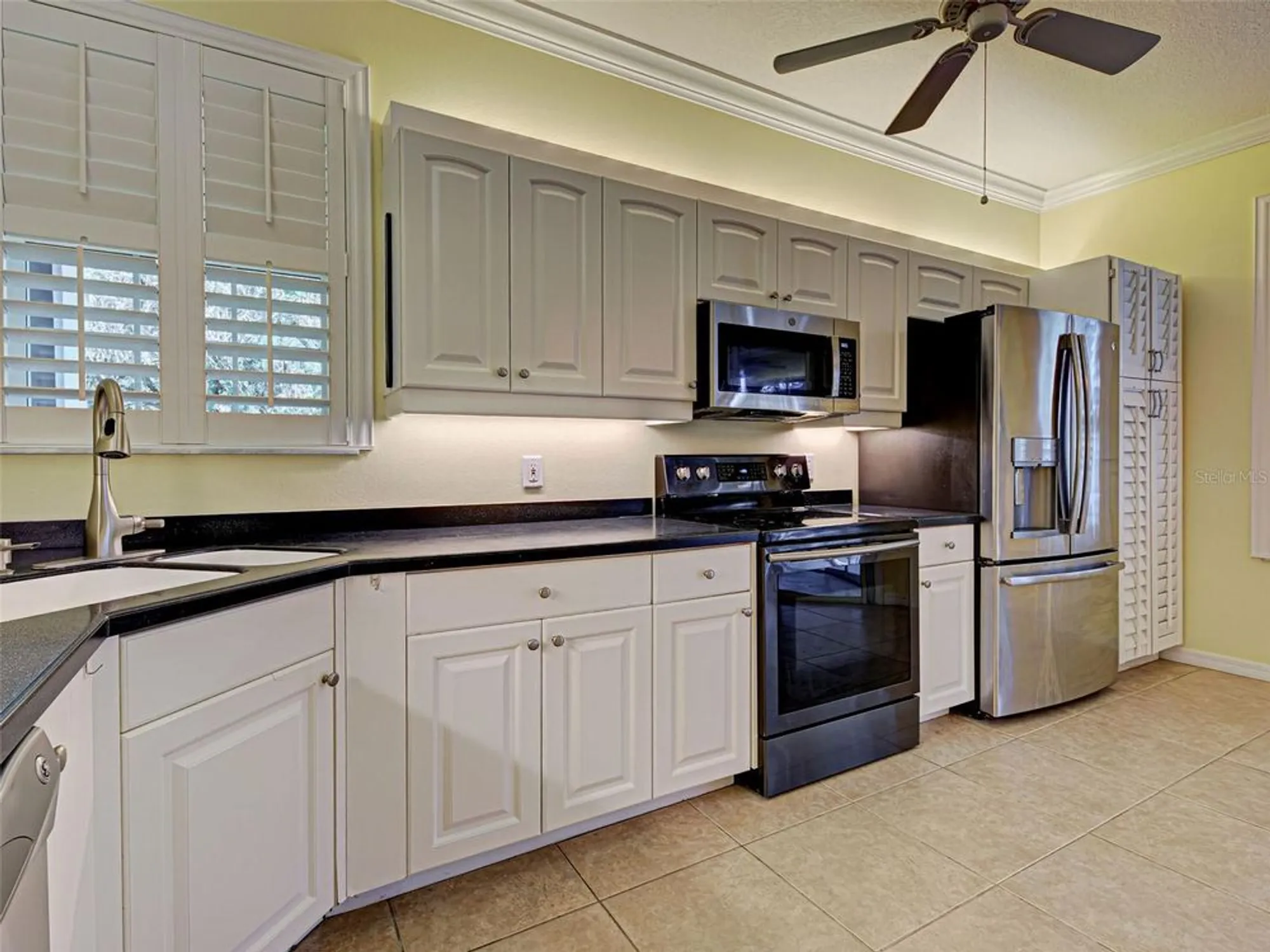Property Slideshow image 18 of 54 | 912 barclay ct, Venice, FL, 34293