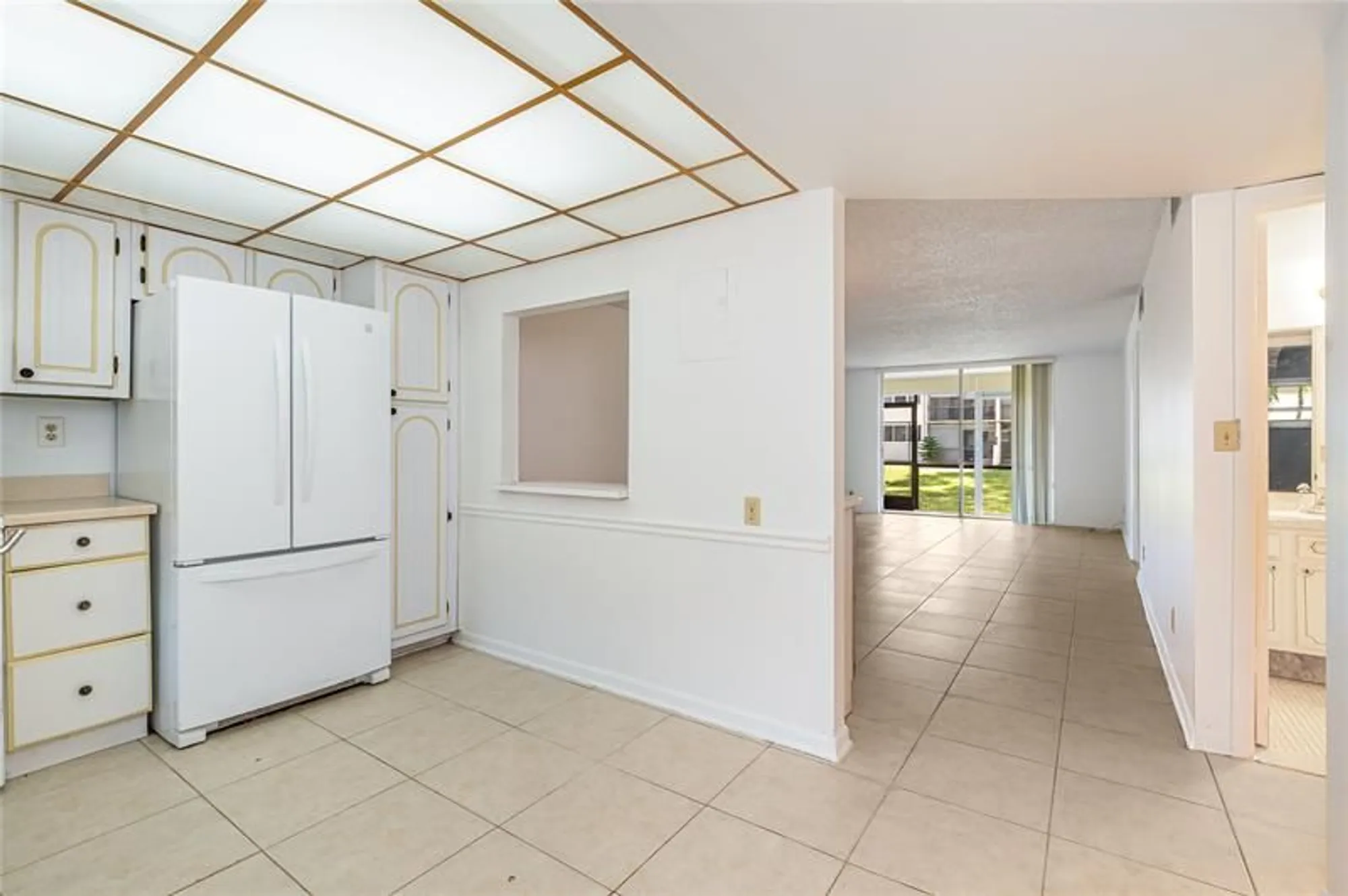 Property Slideshow image 13 of 81 | 8960 s hollybrook blvd 103, Pembroke Pines, FL, 33025