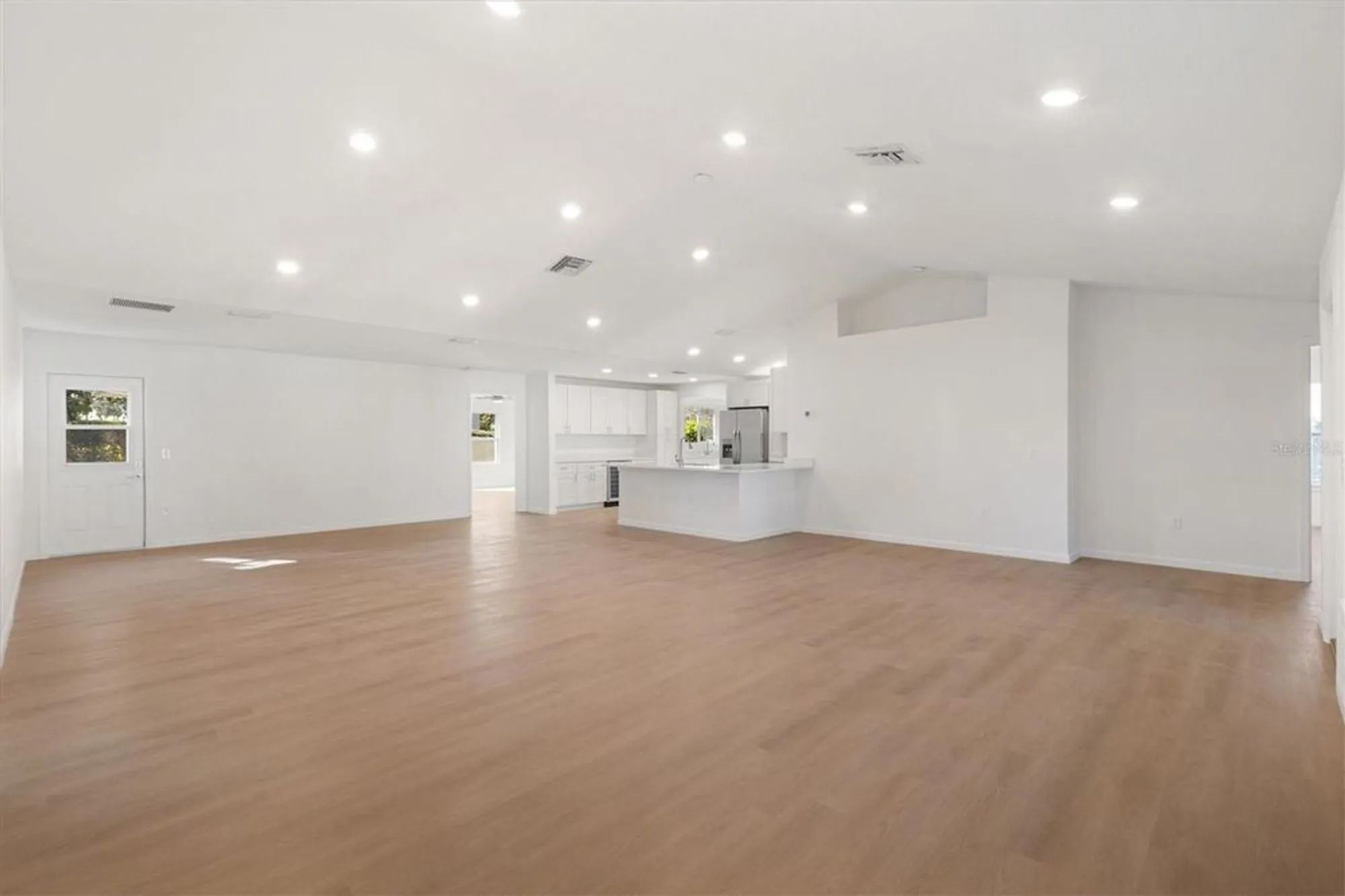 Property Slideshow image 6 of 39 | 11041 se 174th loop, Summerfield, FL, 34491