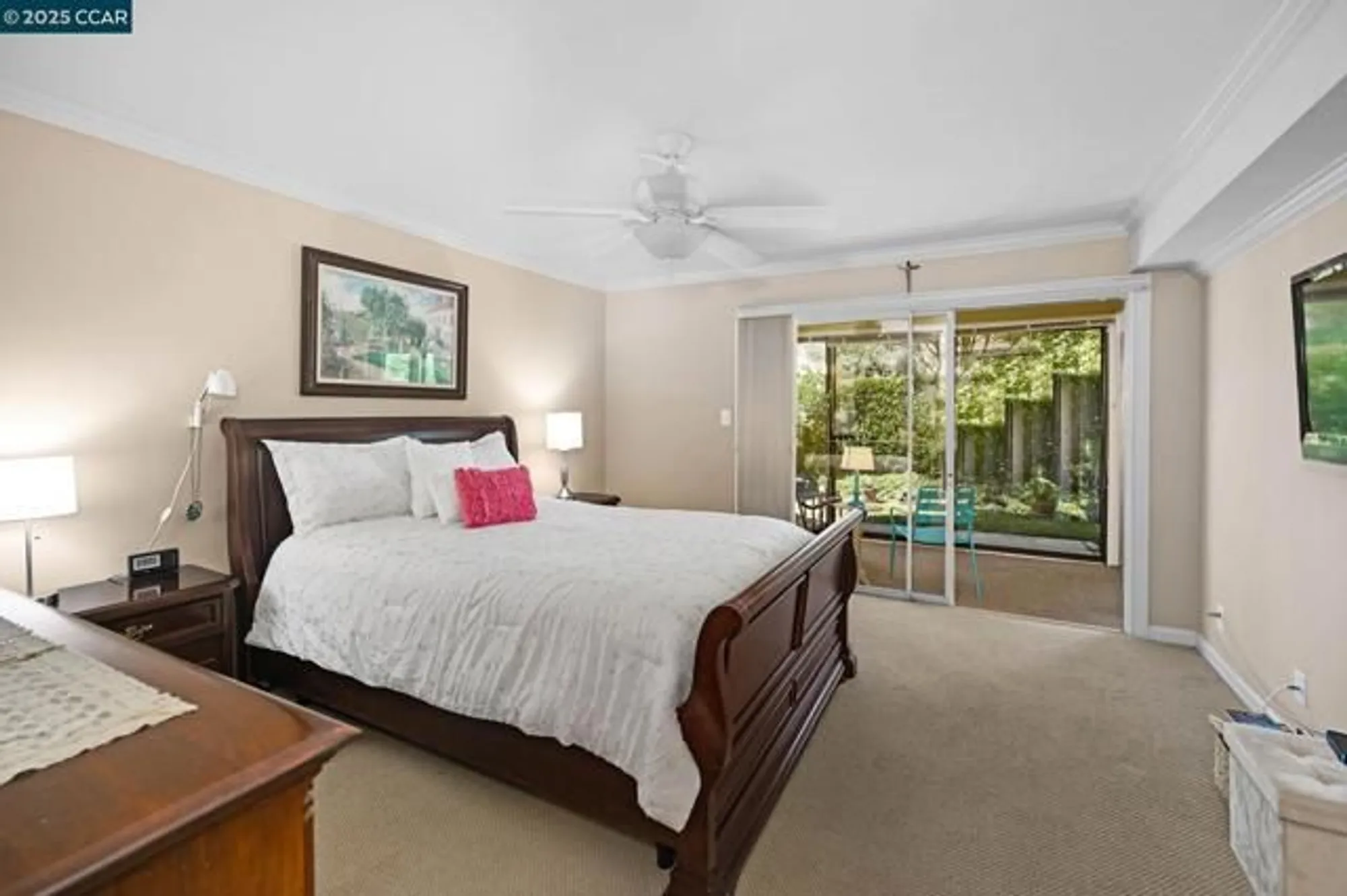 Property Slideshow image 13 of 33 | 2055 cactus ct 2, Walnut Creek, CA, 94595