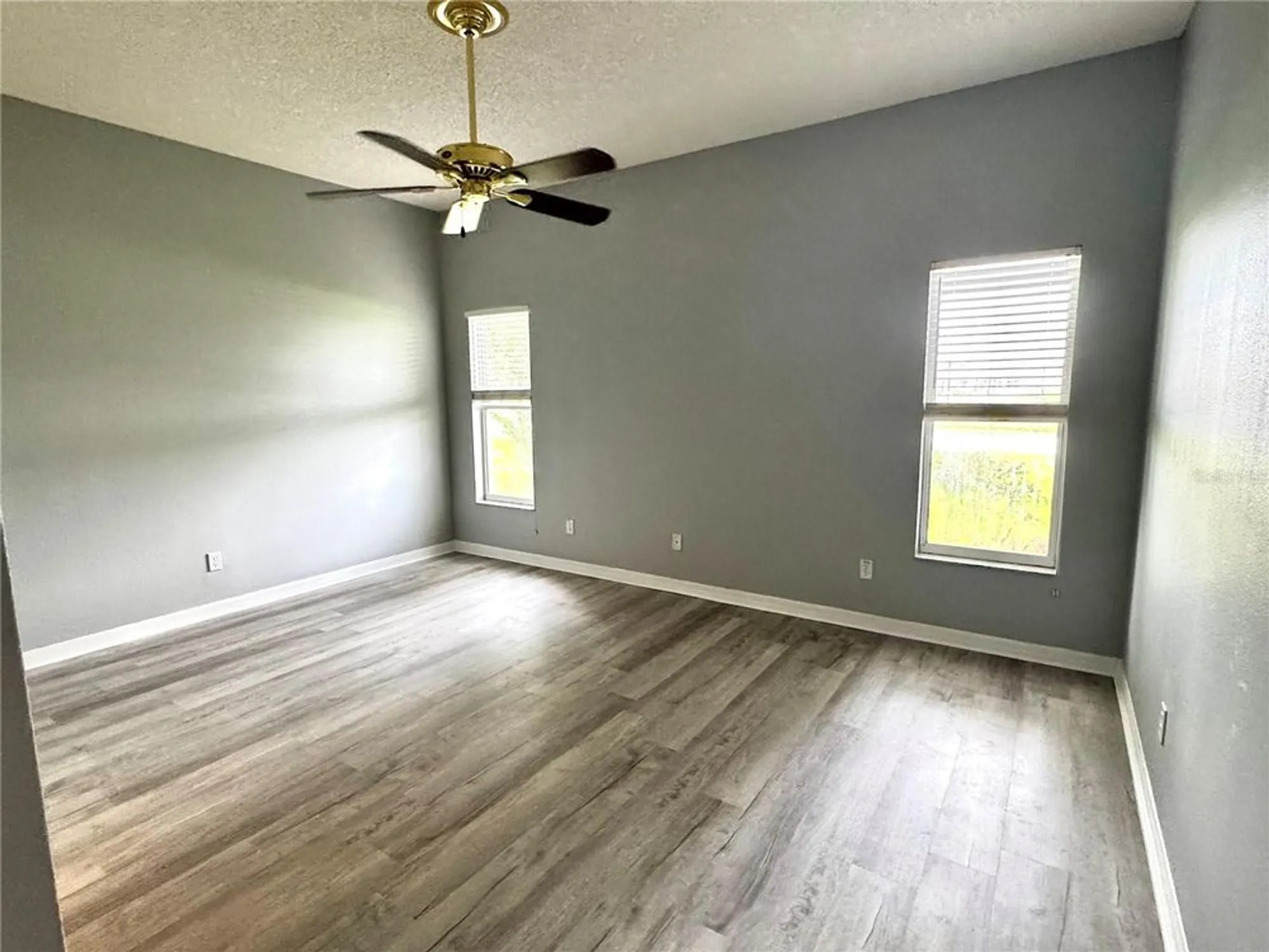 Property Slideshow image 25 of 54 | 321 ranchwood dr, Leesburg, FL, 34748