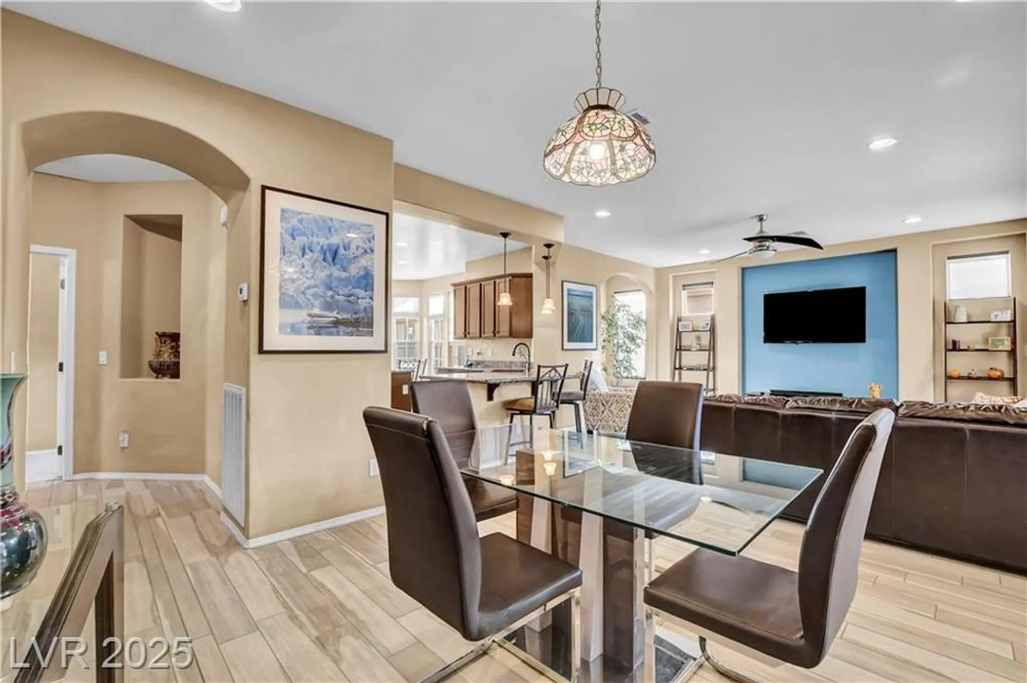 Property Slideshow image 26 of 82 | 5749 keystone crest st, North Las Vegas, NV, 89081