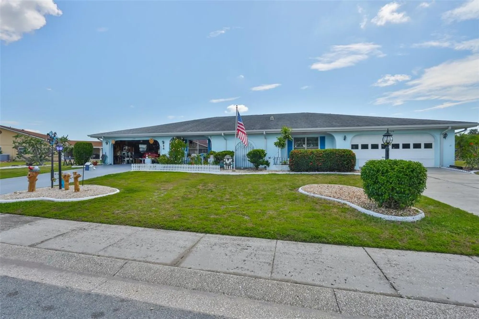 Property Slideshow image 46 of 47 | 1219 wild feather ln, Sun City Center, FL, 33573