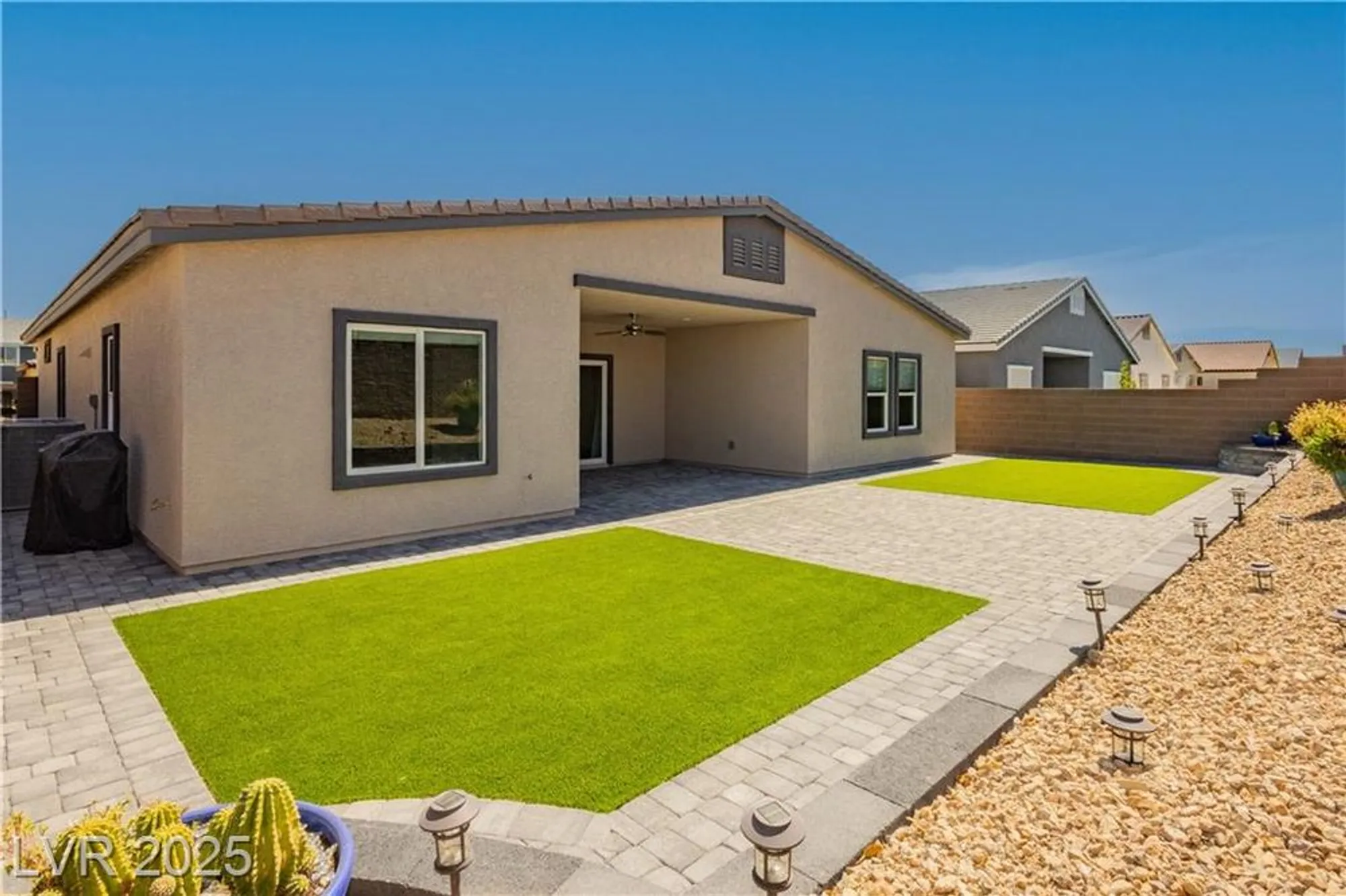 Property Slideshow image 28 of 47 | 7511 phoenix falls st, North Las Vegas, NV, 89084