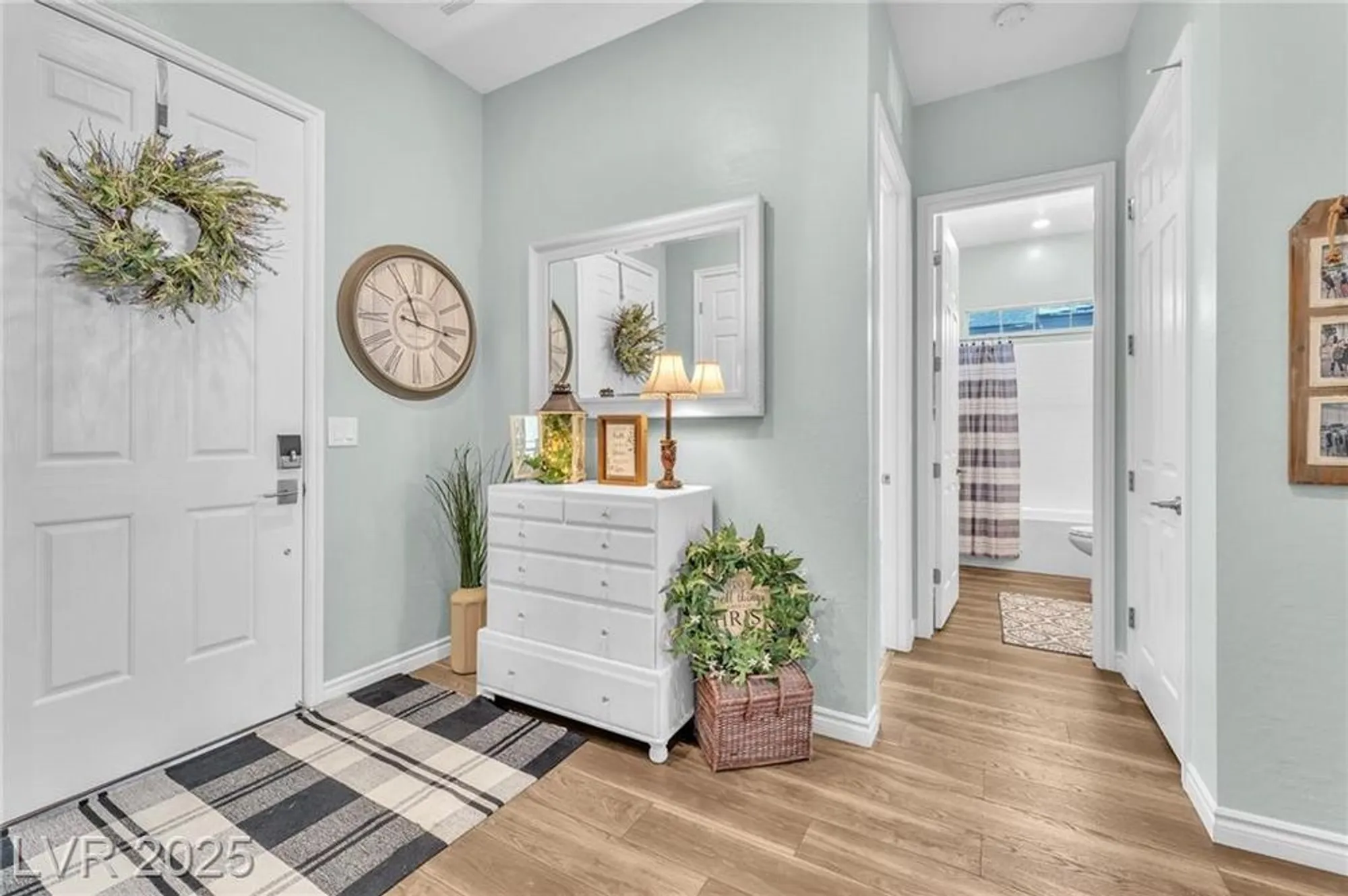 Property Slideshow image 15 of 32 | 771 cactus crossing st, Henderson, NV, 89011