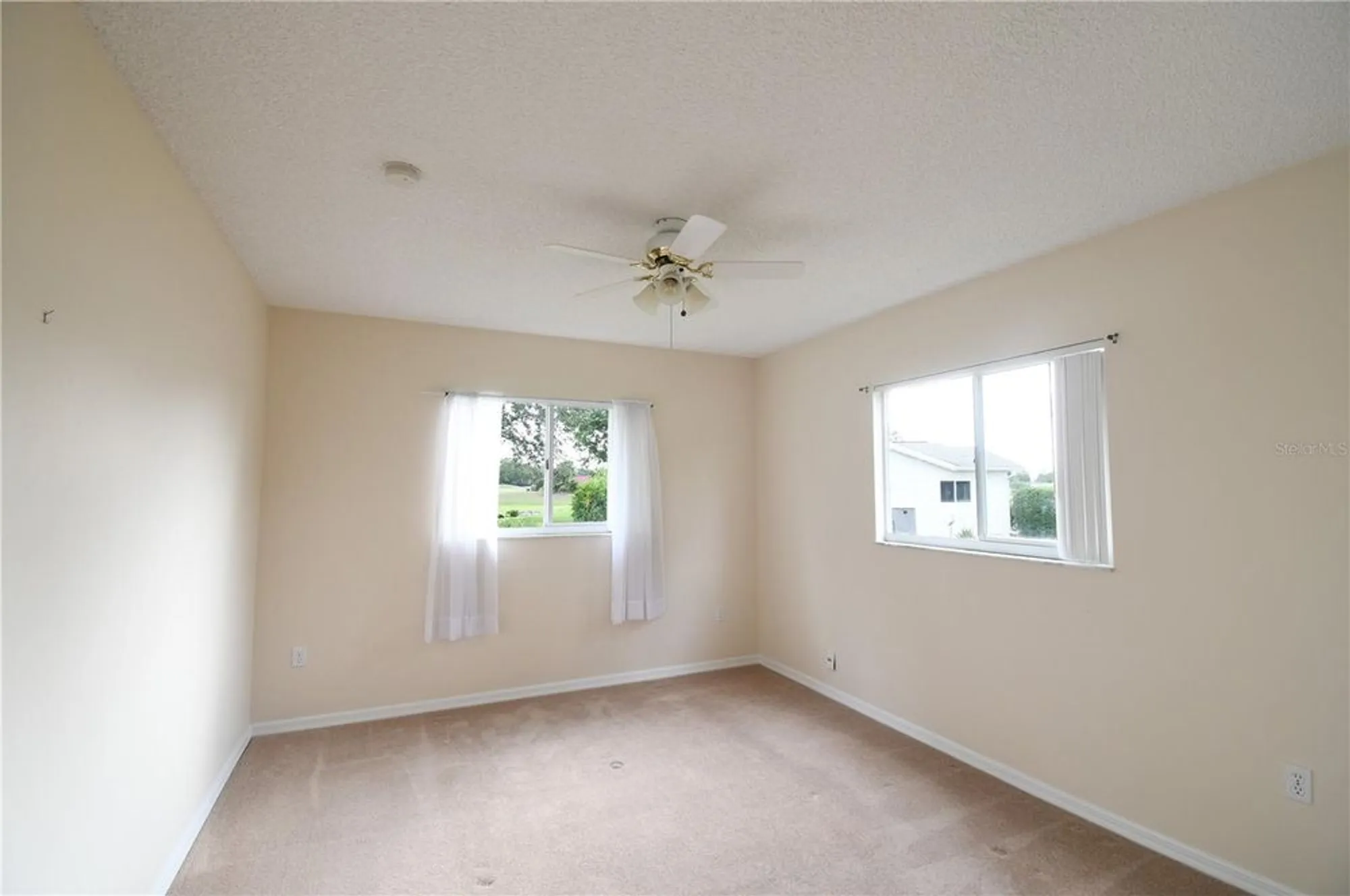 Property Slideshow image 14 of 21 | 10442 se 179th pl, Summerfield, FL, 34491