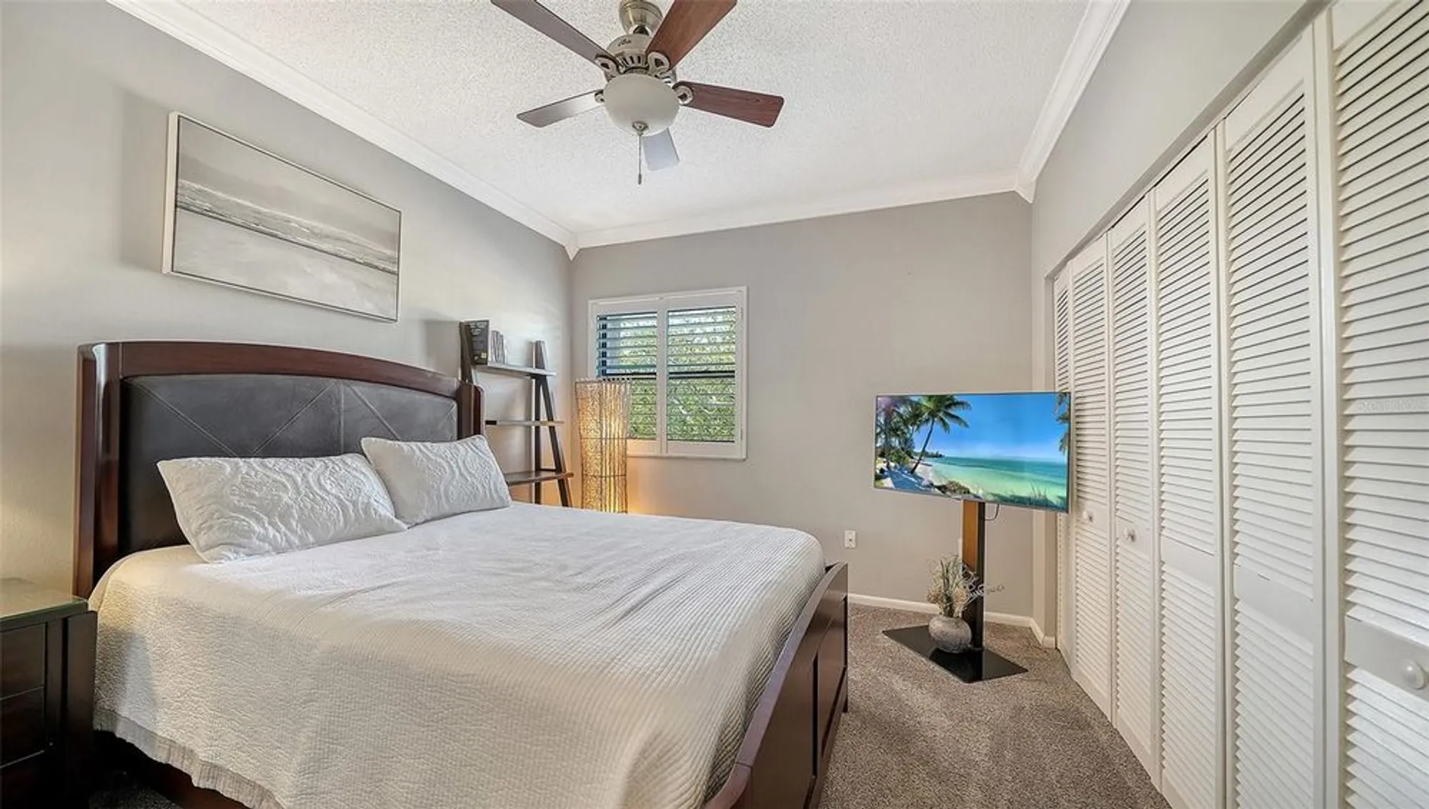 Property Slideshow image 26 of 53 | 5260 heron way # 202, Sarasota, FL, 34231