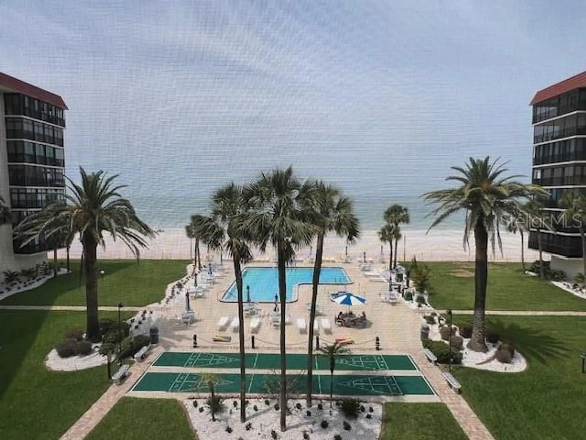 Property Slideshow image 2 of 28 | 18304 gulf blvd 309, Redington Shores, FL, 33708
