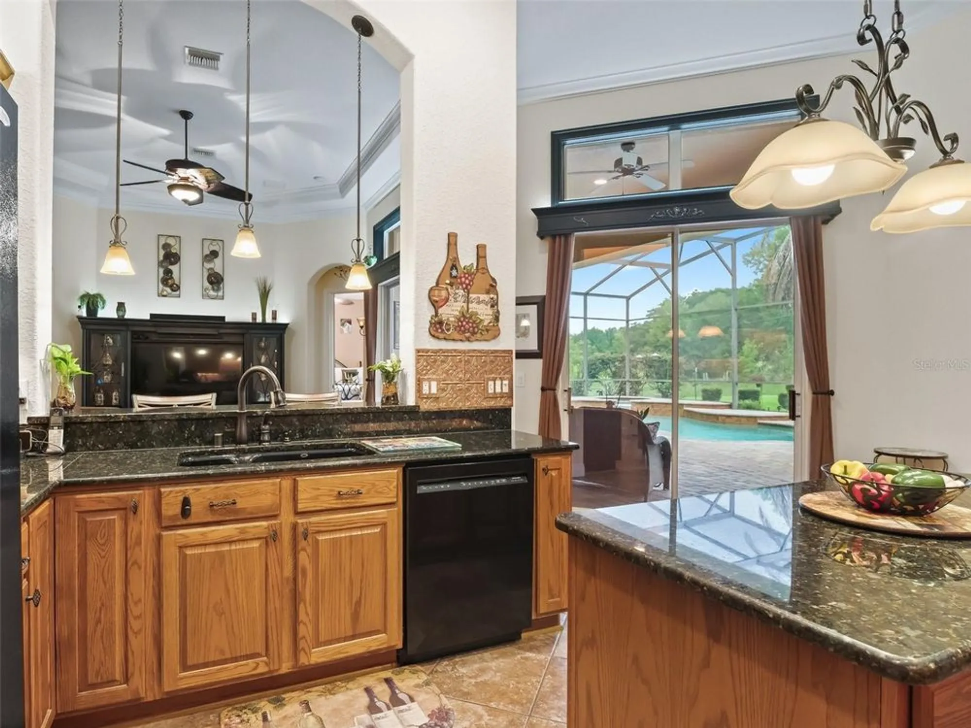 Property Slideshow image 18 of 57 | 5235 island terrace ct, Lady Lake, FL, 32159