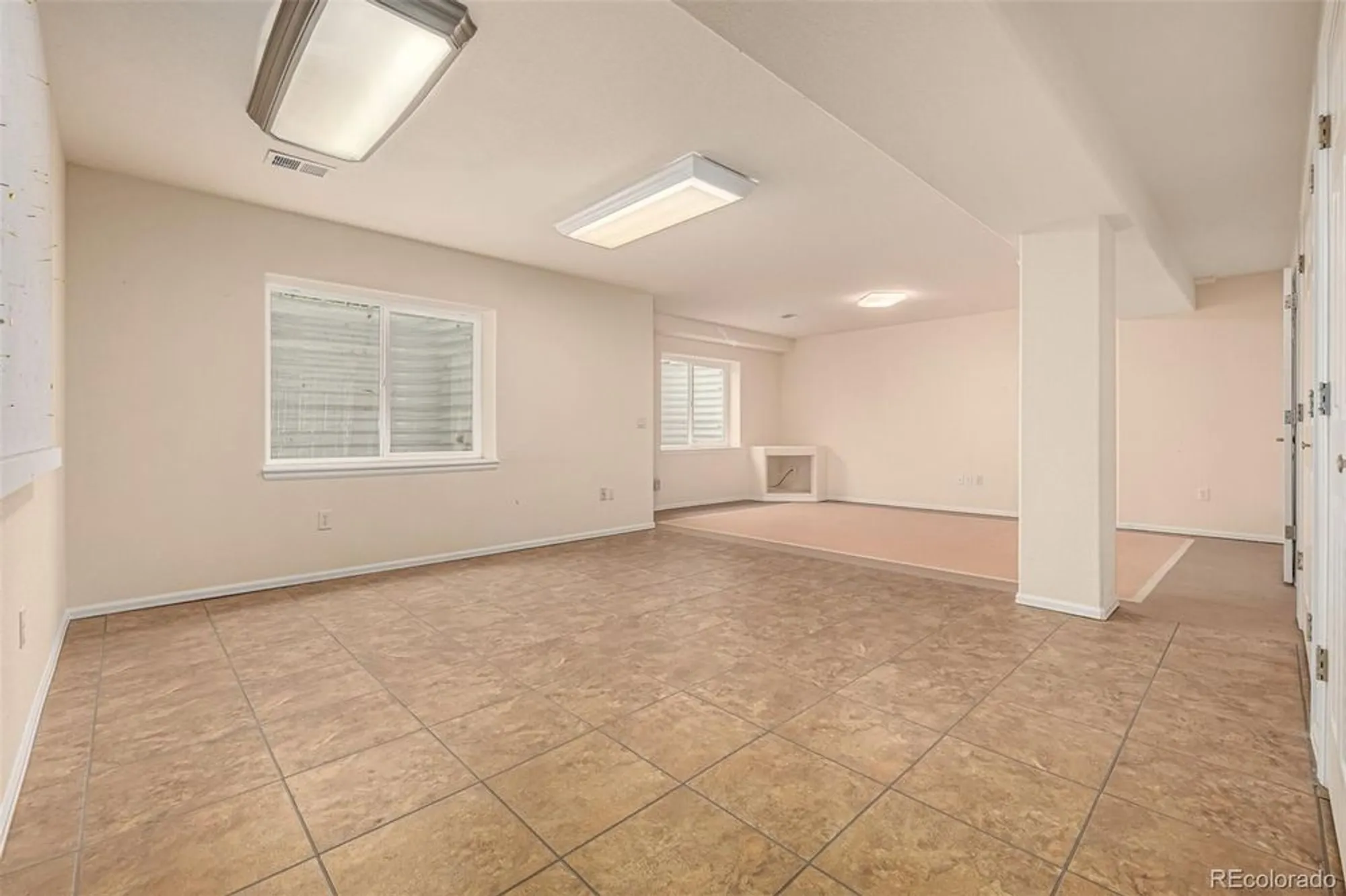 Property Slideshow image 27 of 46 | 8267 s sicily ct, Aurora, CO, 80016
