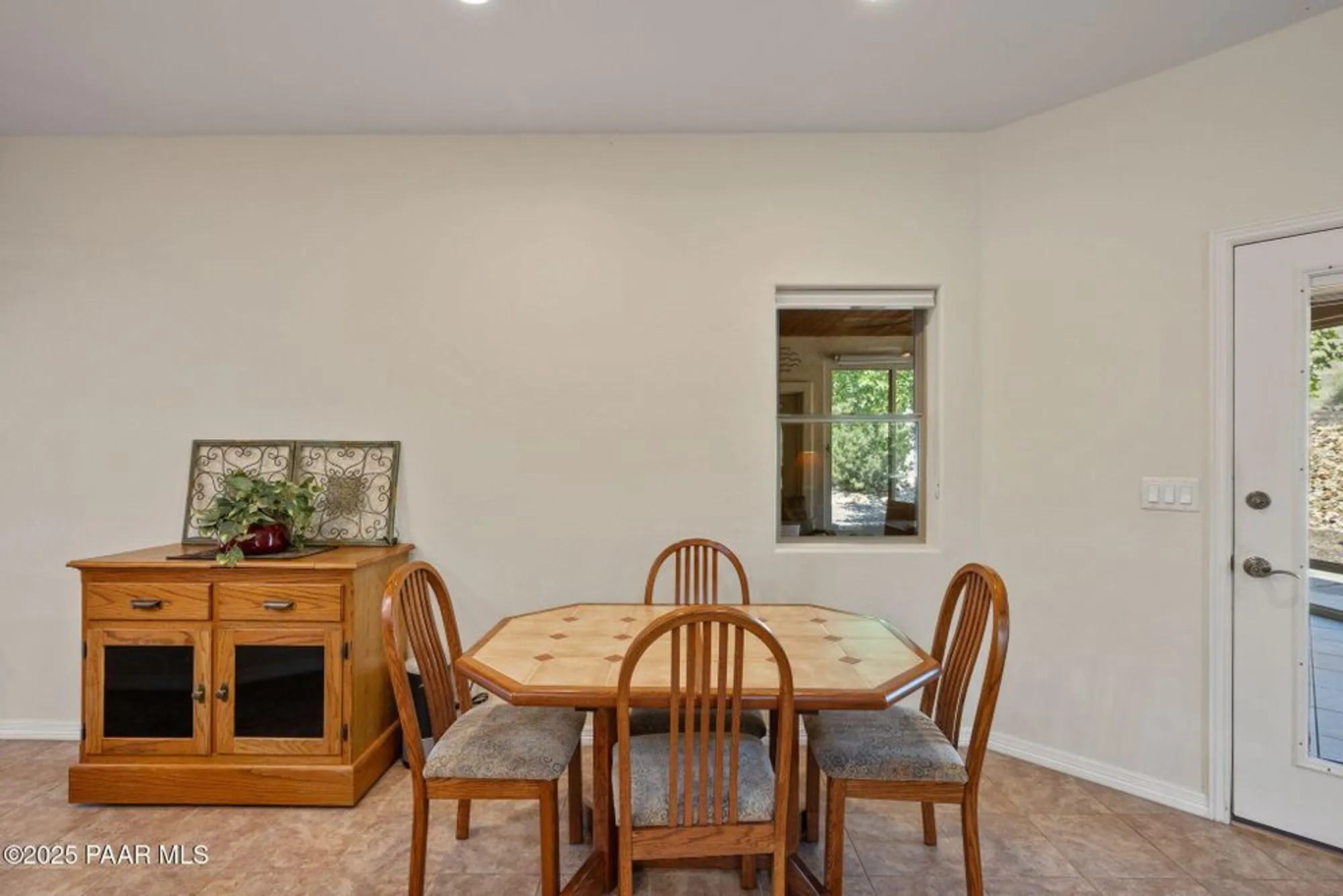 Property Slideshow image 10 of 38 | 4709 sharp shooter way, Prescott, AZ, 86301